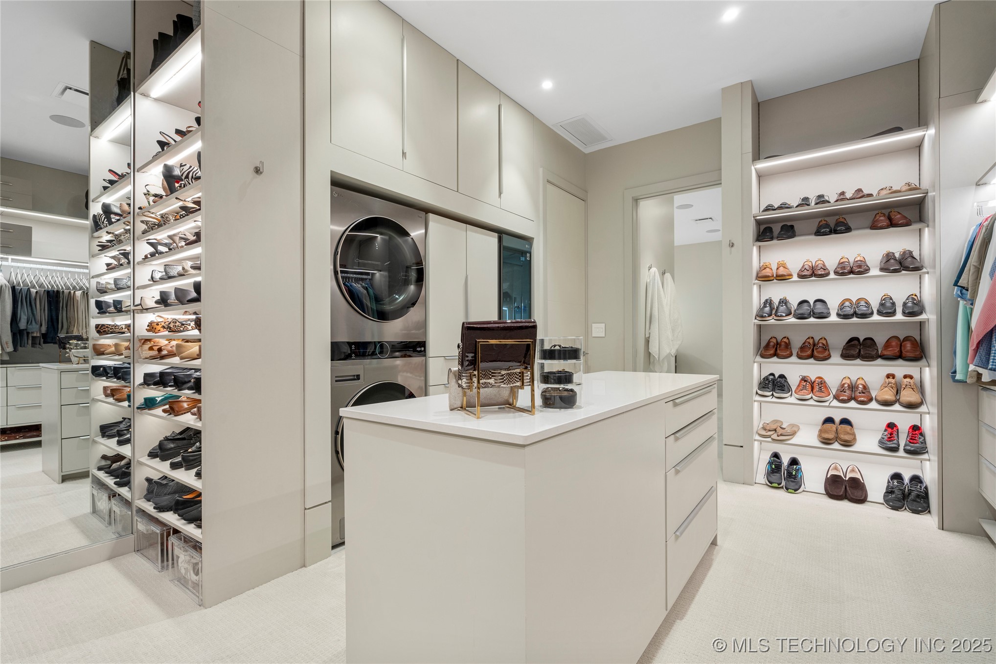 405 N Main Street 7e Property Photo 44