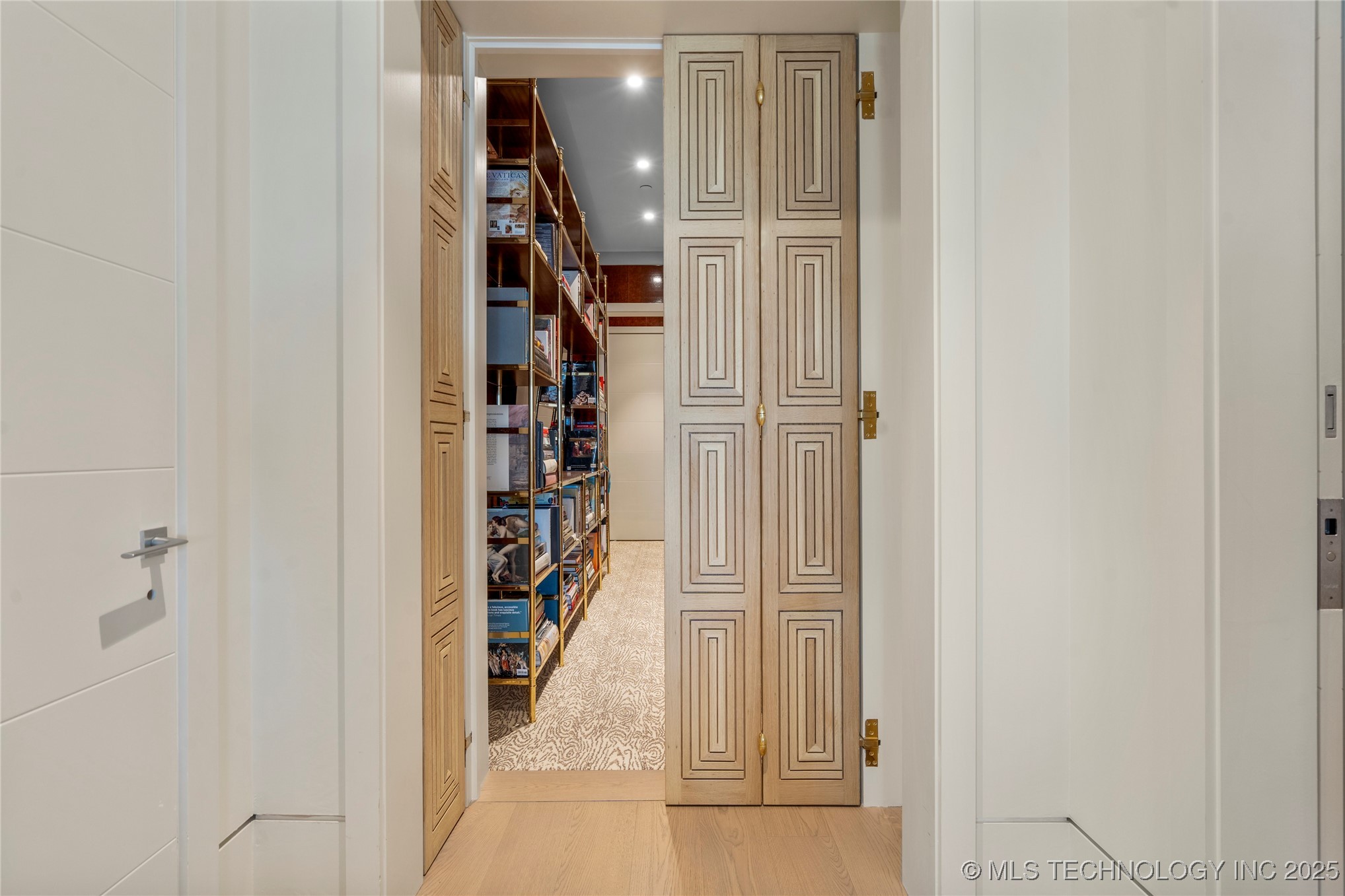 405 N Main Street 7e Property Photo 47