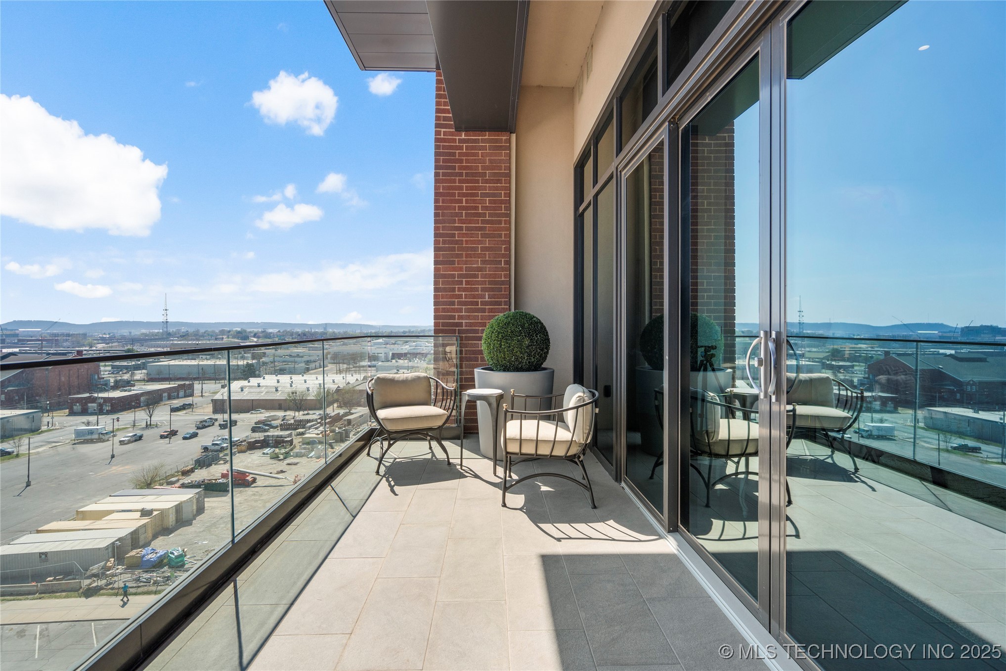 405 N Main Street 7e Property Photo 63