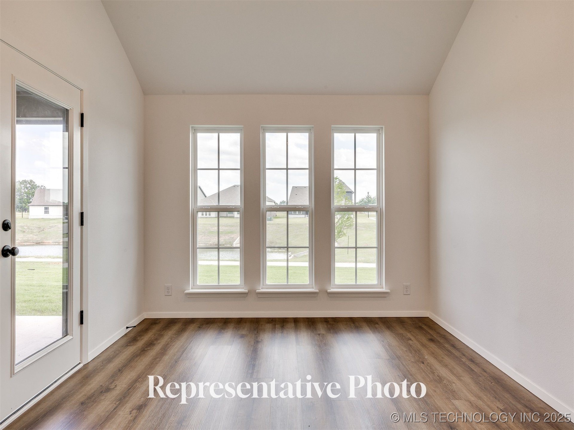 13202 S 72nd East Avenue Property Photo 14