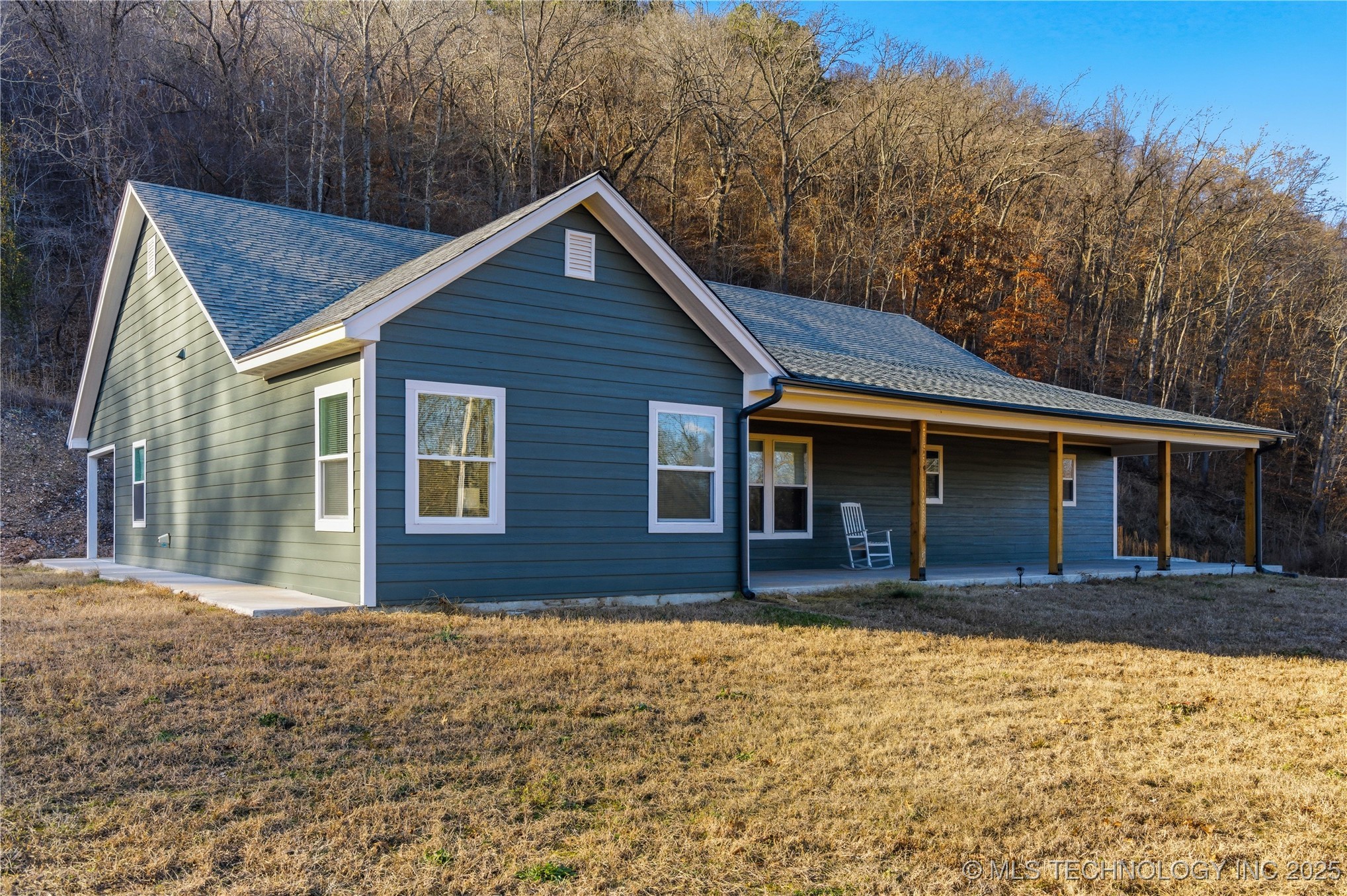 9133 Hwy 10 Property Photo 1