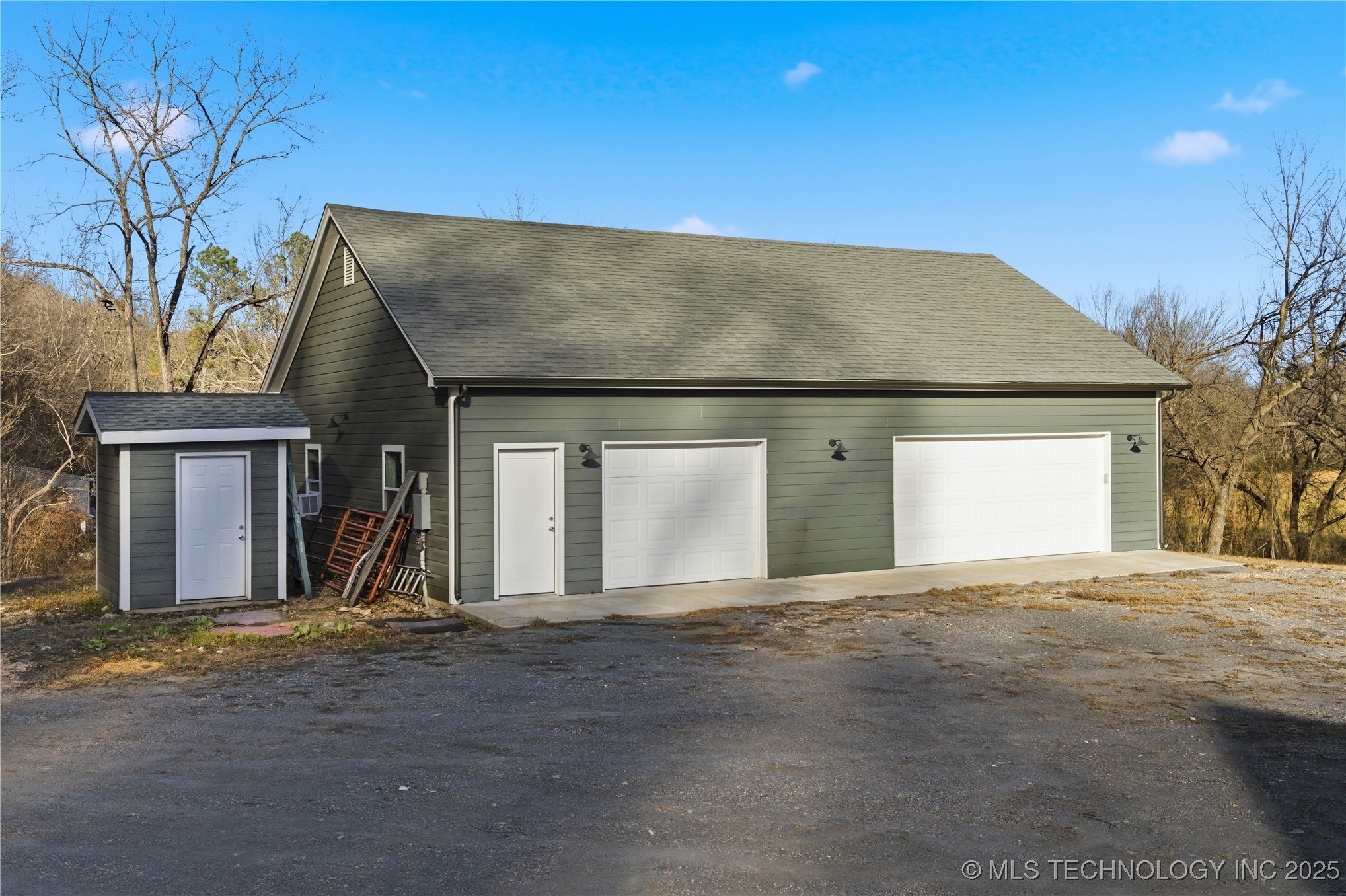 9133 Hwy 10 Property Photo 3