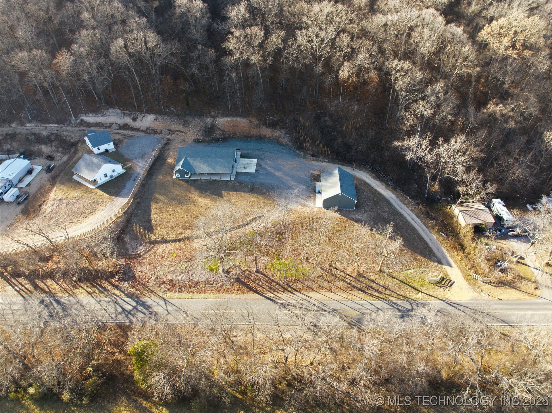 9133 Hwy 10 Property Photo 5