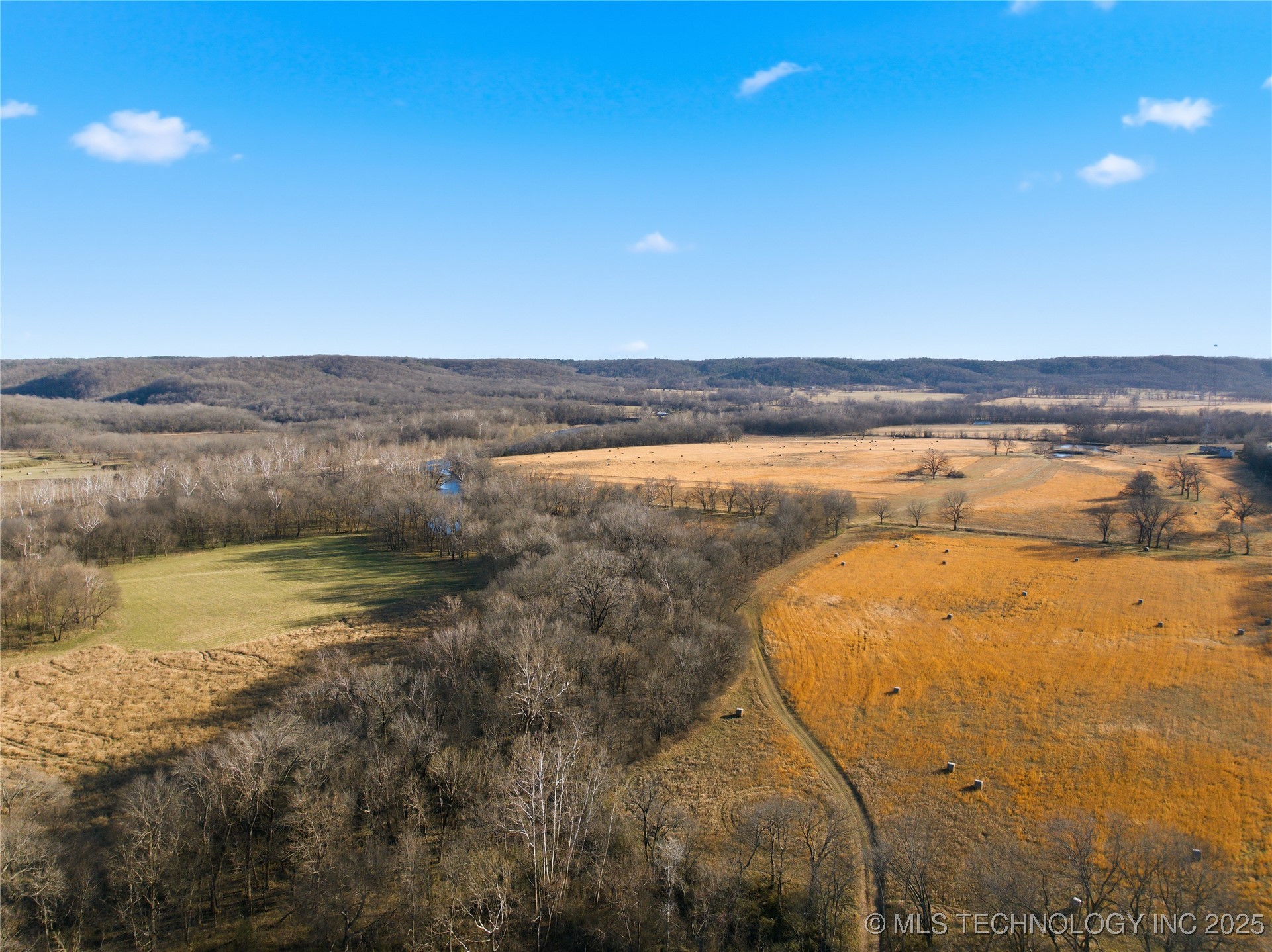 9133 Hwy 10 Property Photo 6