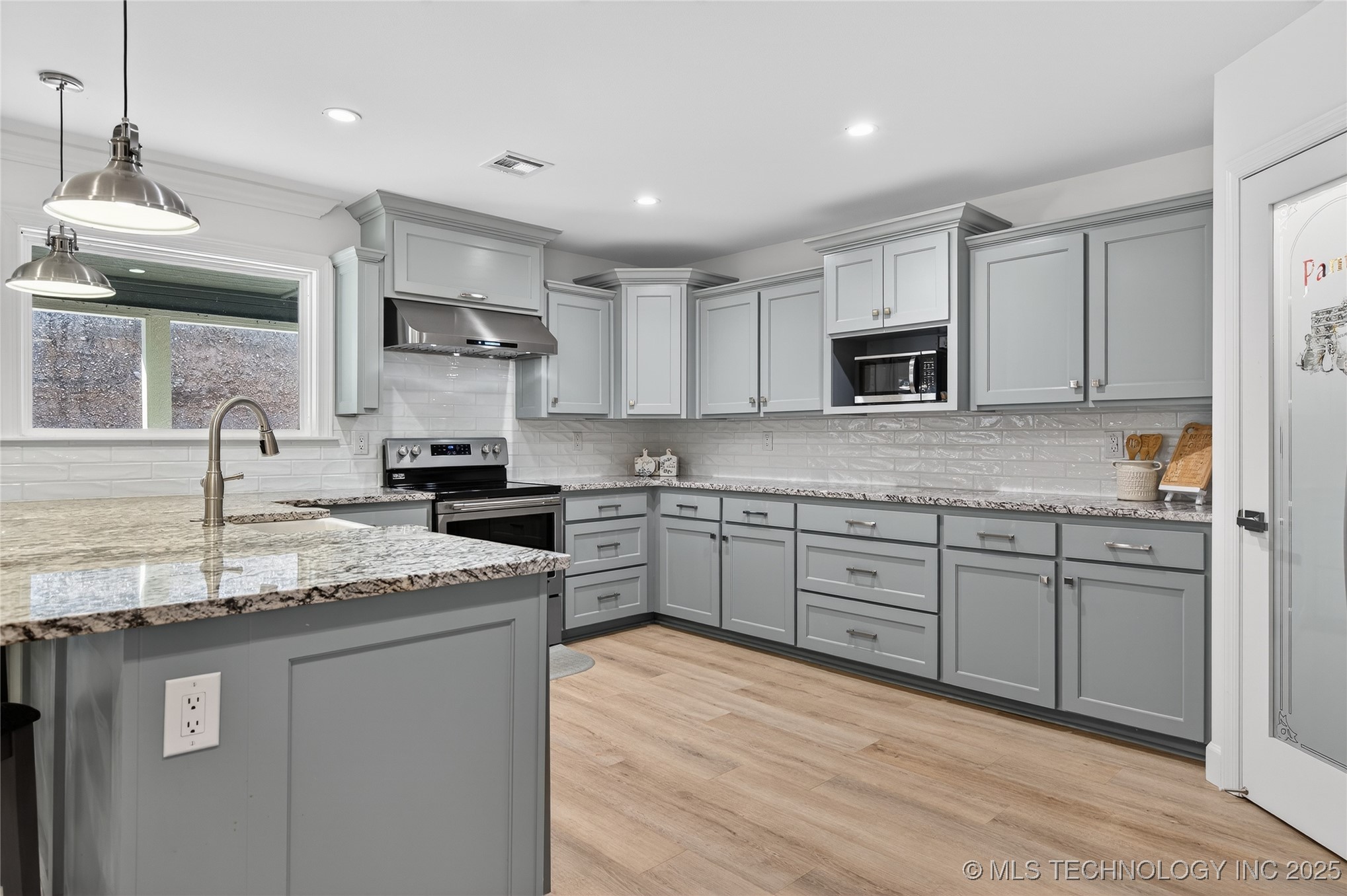 9133 Hwy 10 Property Photo 21