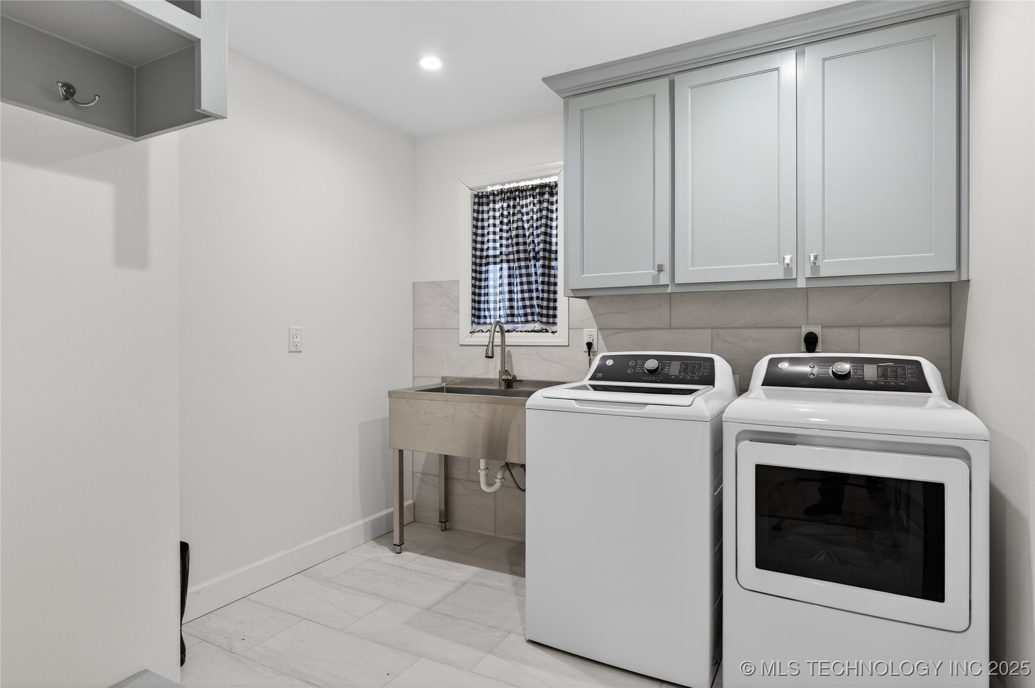 9133 Hwy 10 Property Photo 35