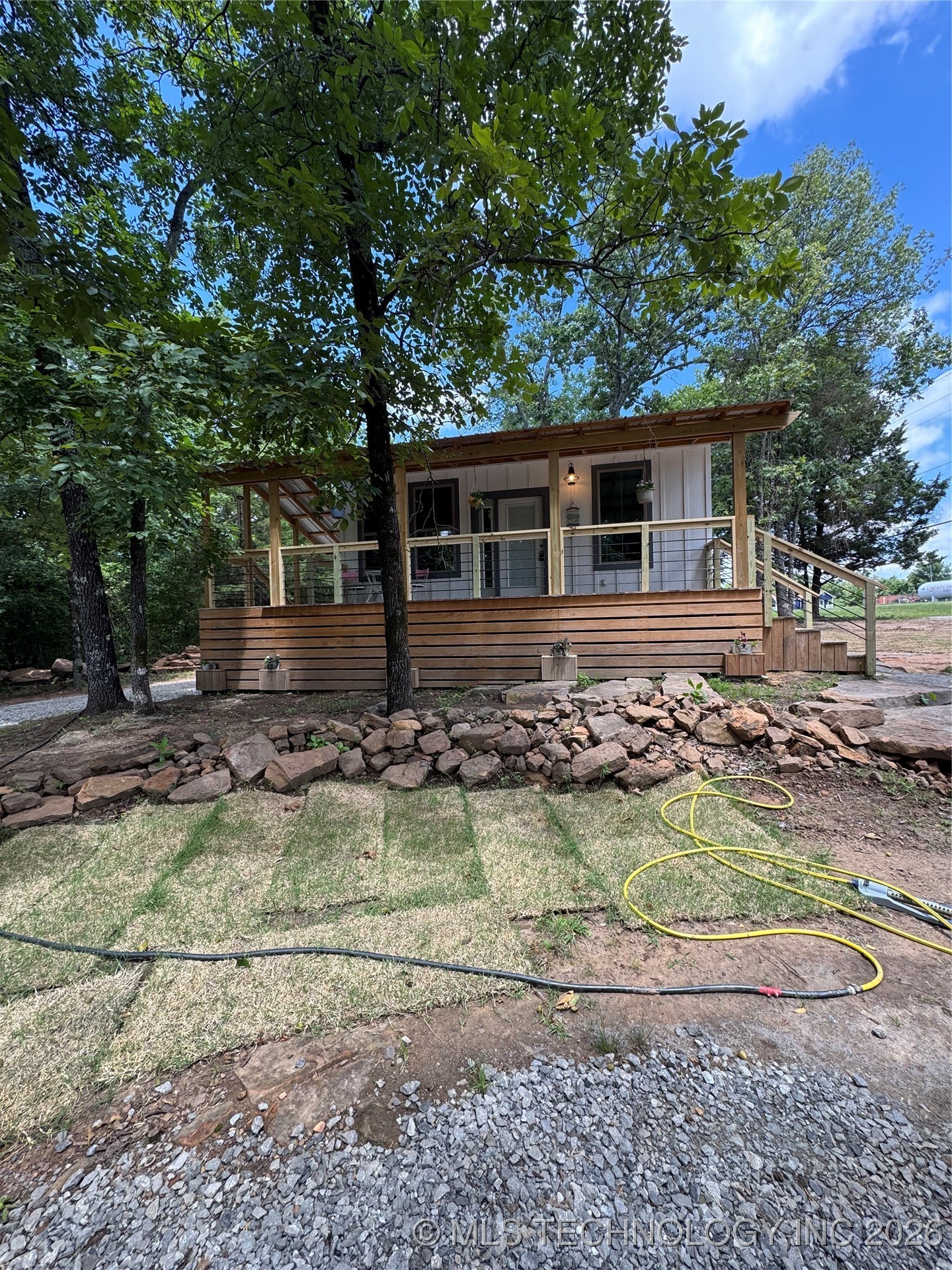 33455 State Highway 82 Property Photo 2