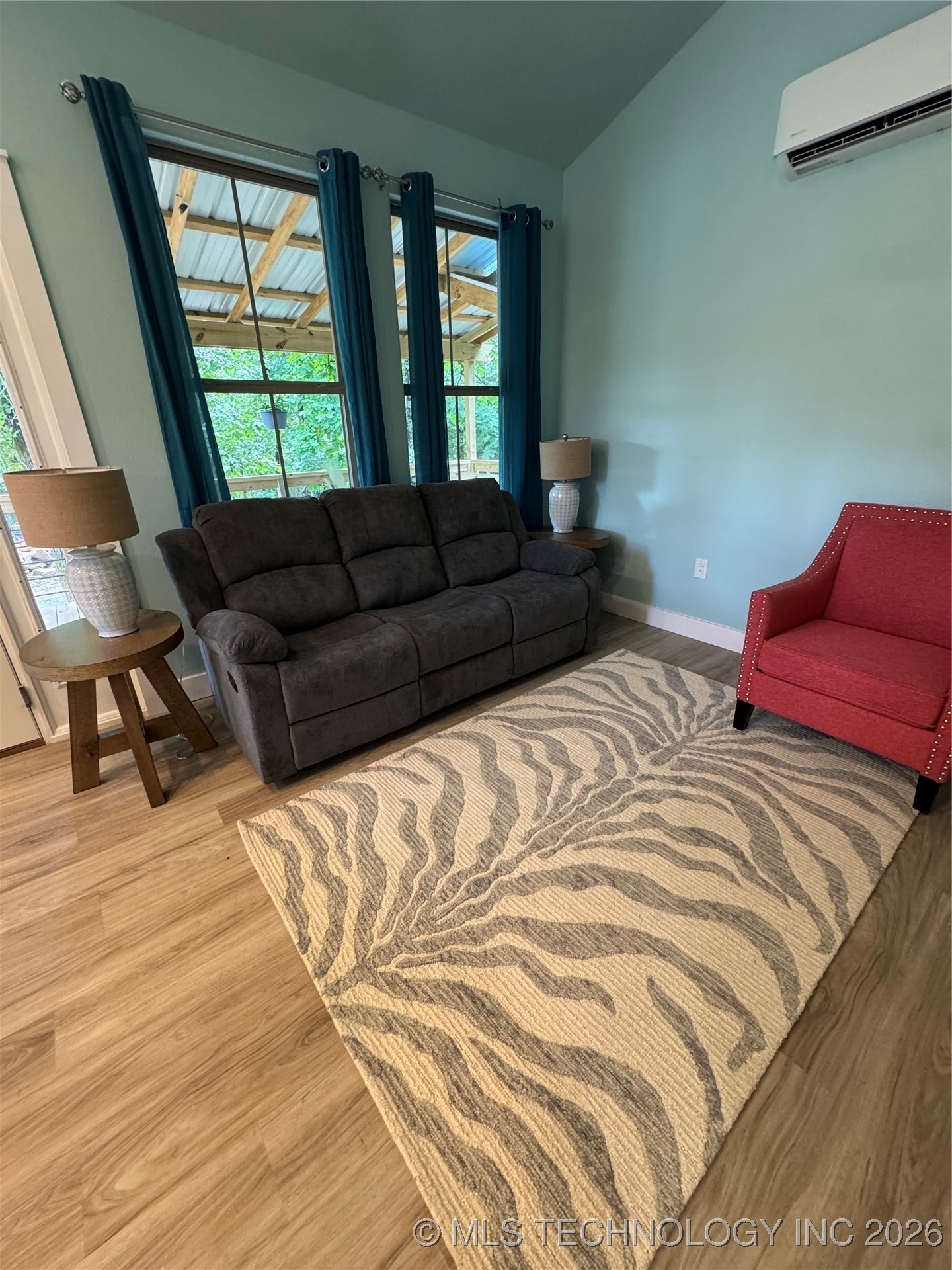 33455 State Highway 82 Property Photo 12