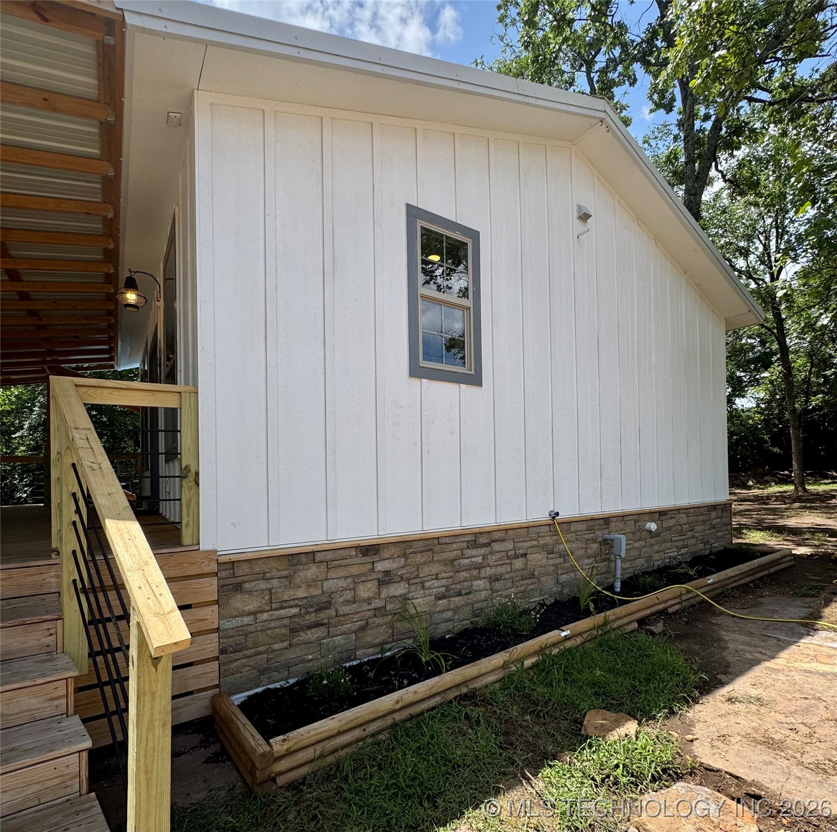 33455 State Highway 82 Property Photo 28