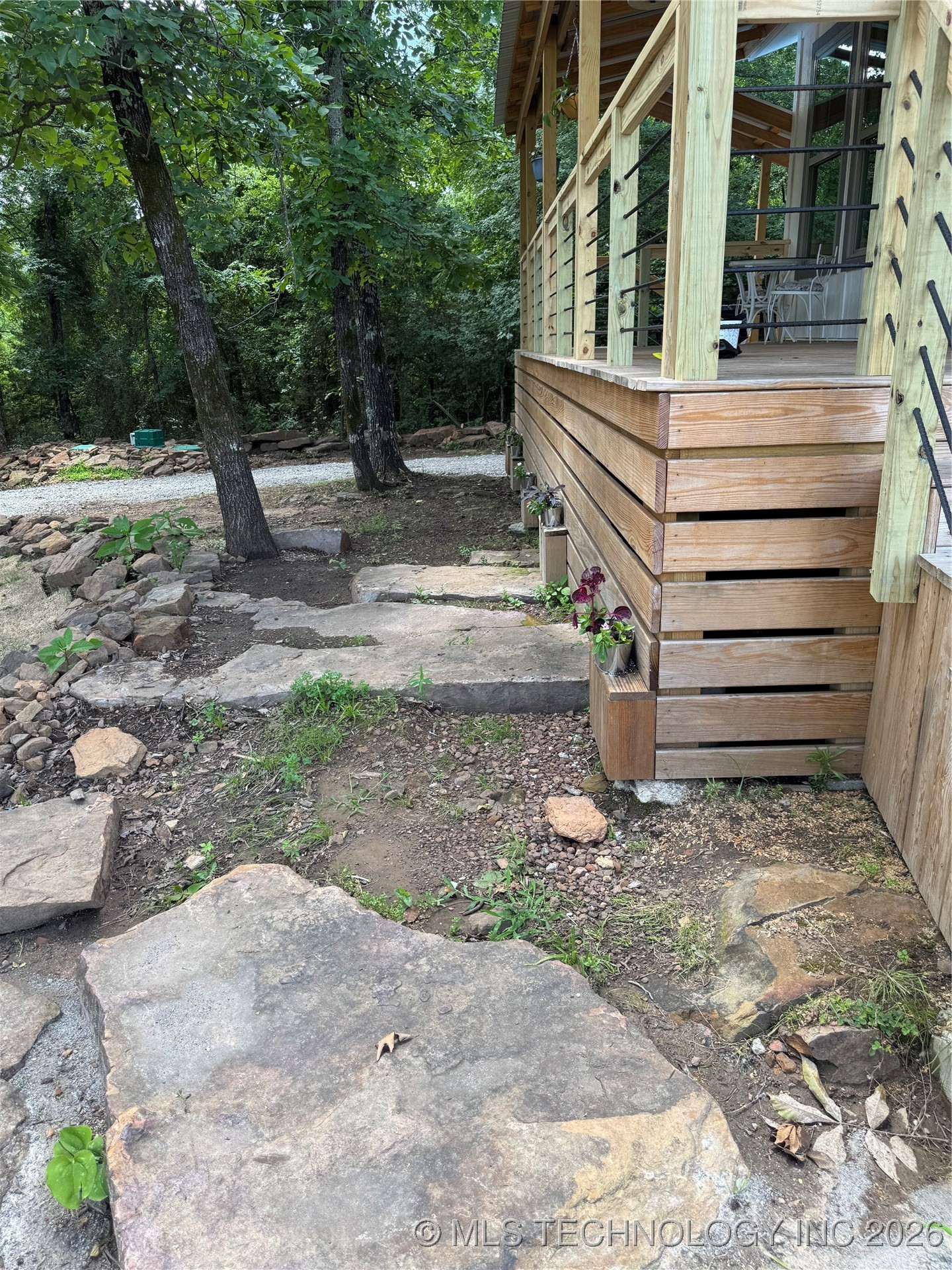 33455 State Highway 82 Property Photo 32