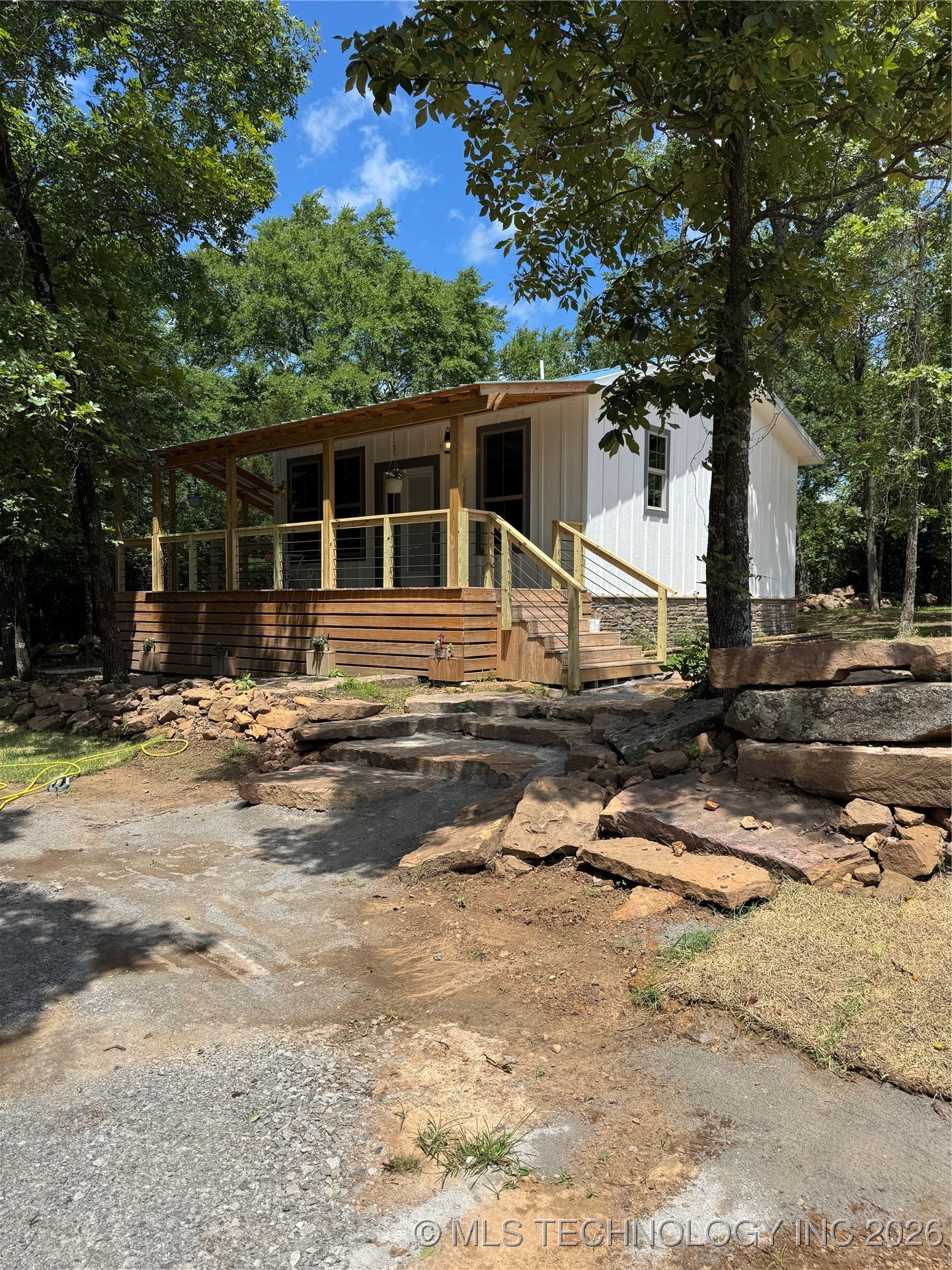 33455 State Highway 82 Property Photo 33