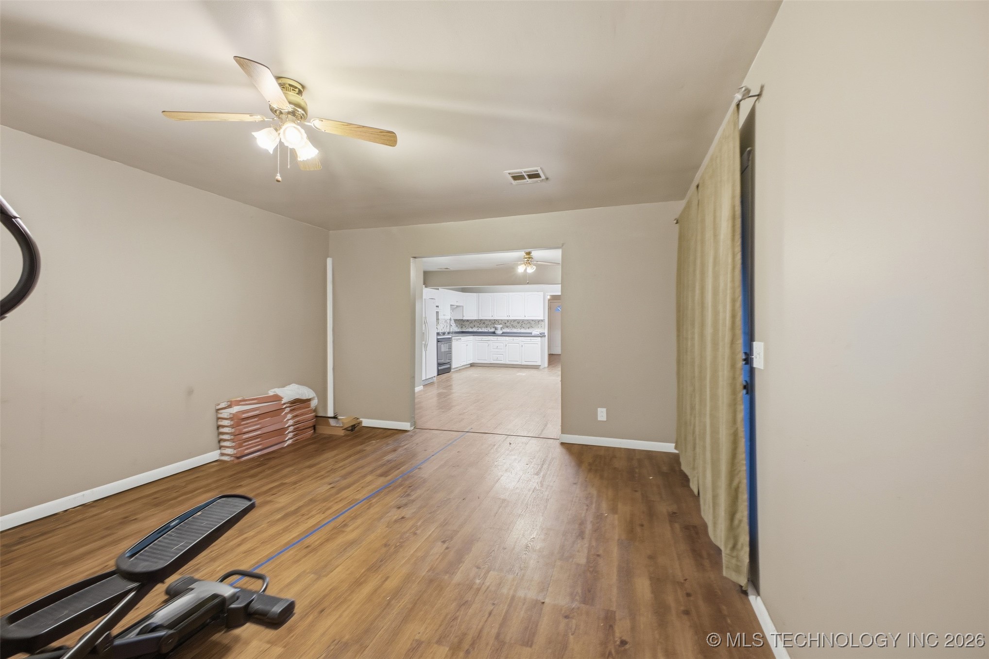 820 Charles Drive Property Photo 9