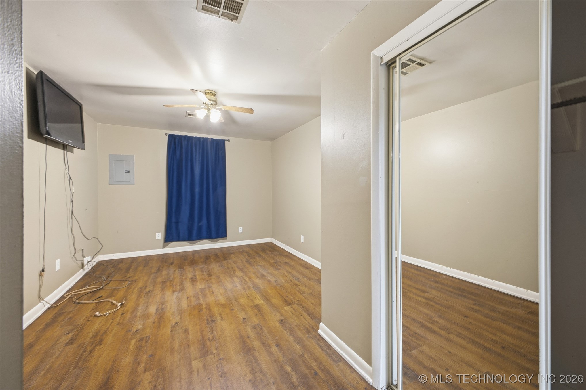 820 Charles Drive Property Photo 12