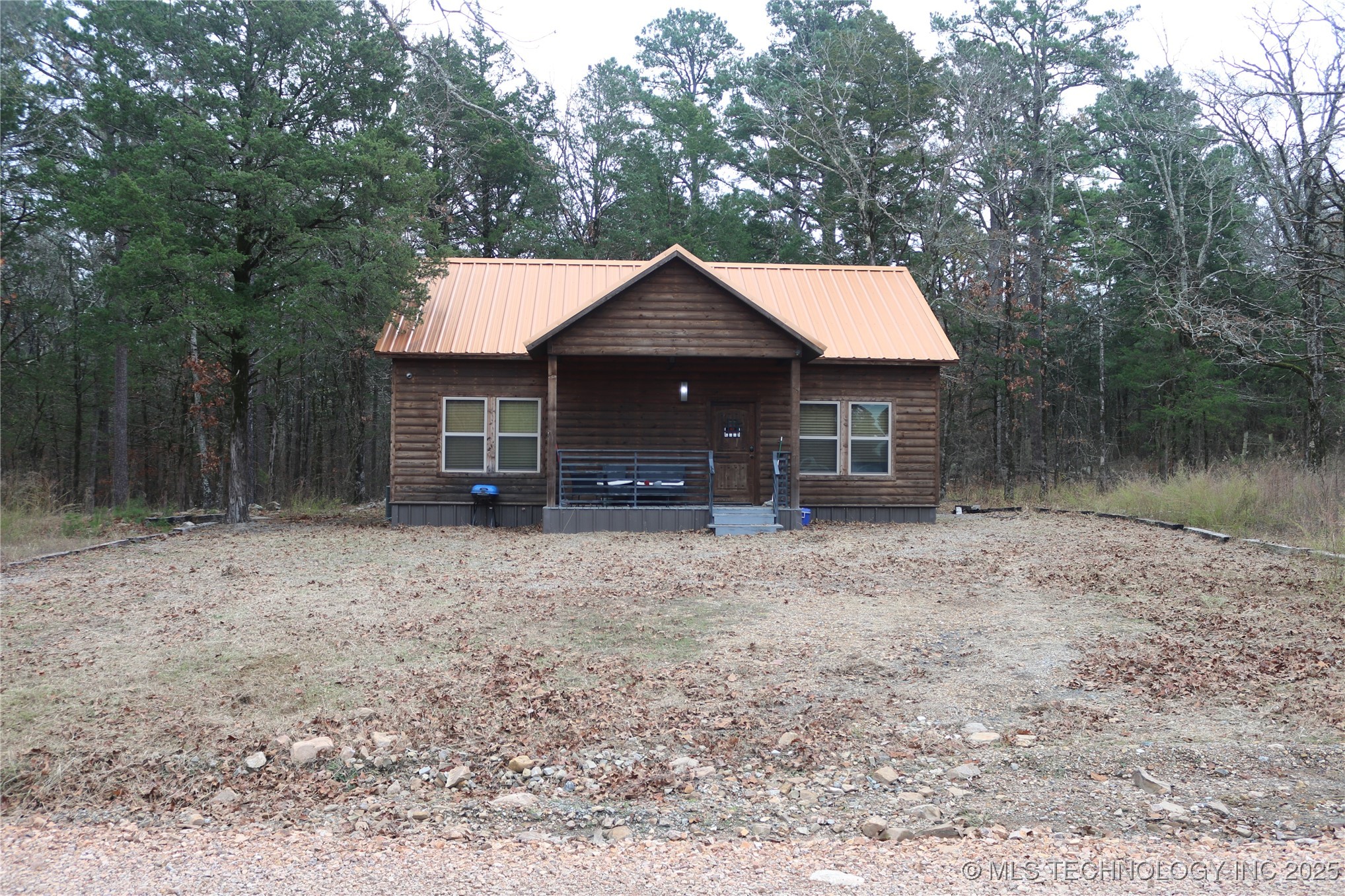 61216 Patterson Lane Property Photo 1