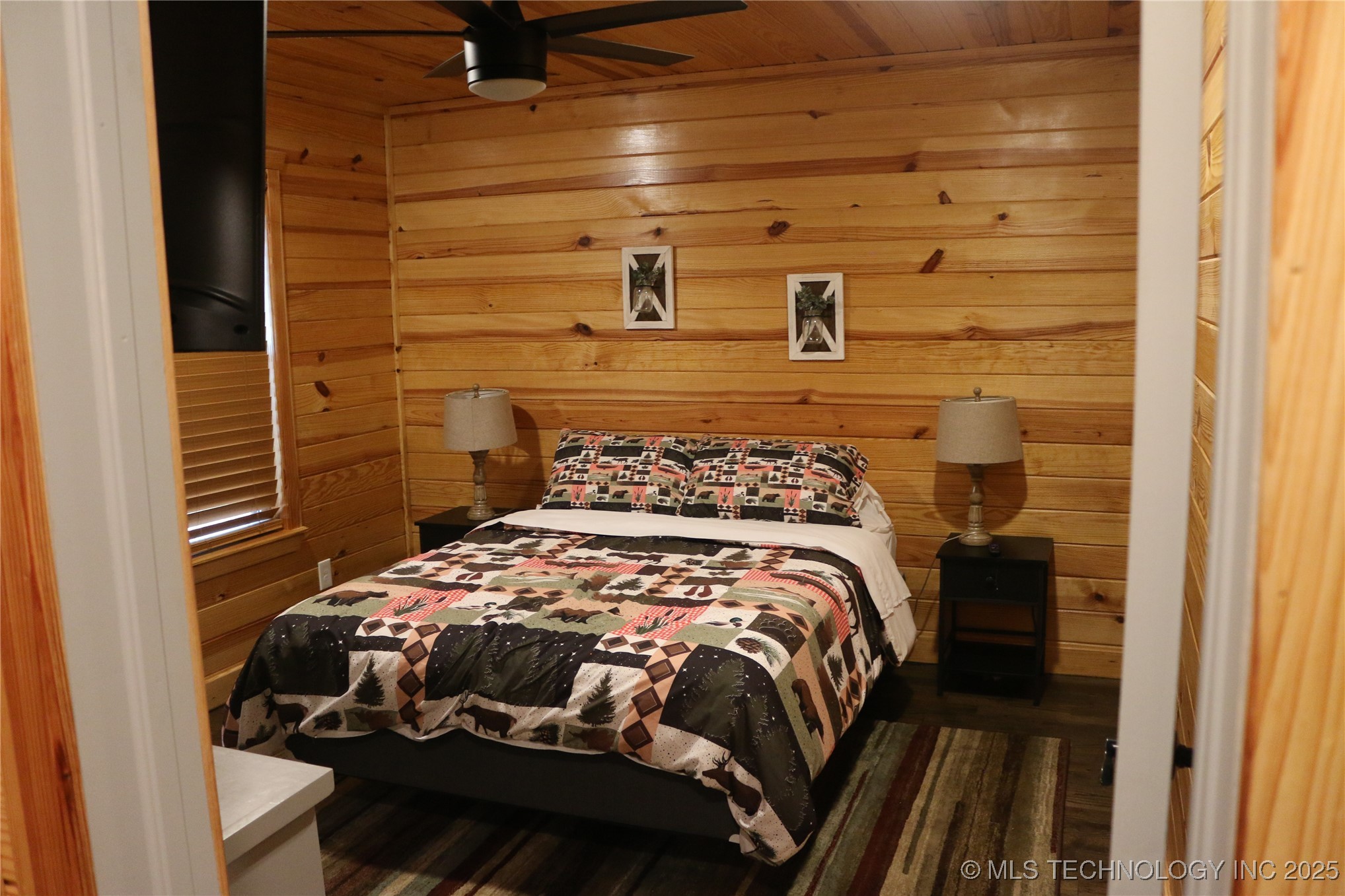 61216 Patterson Lane Property Photo 7