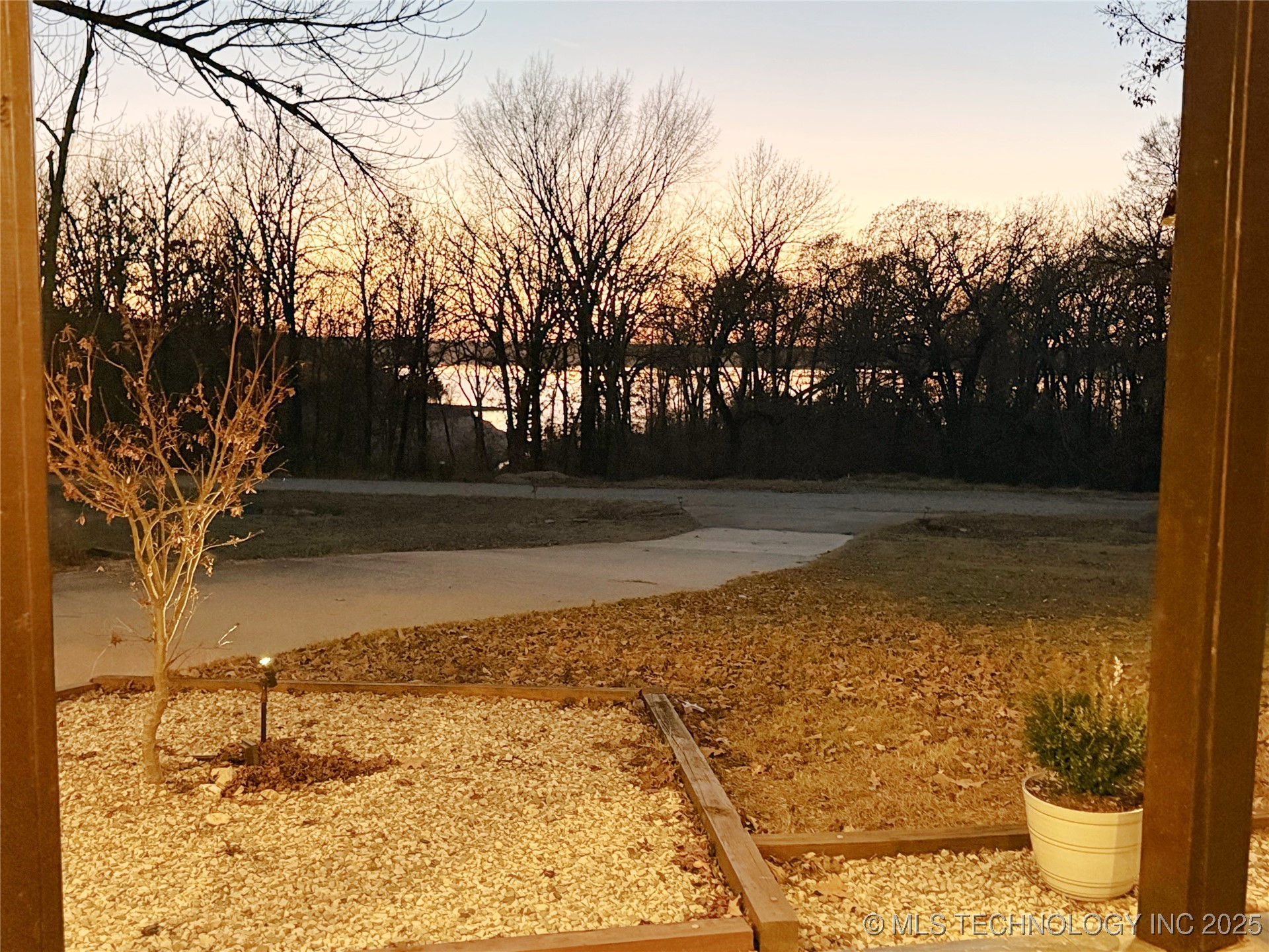 30 Lakeside Ridge Property Photo 20