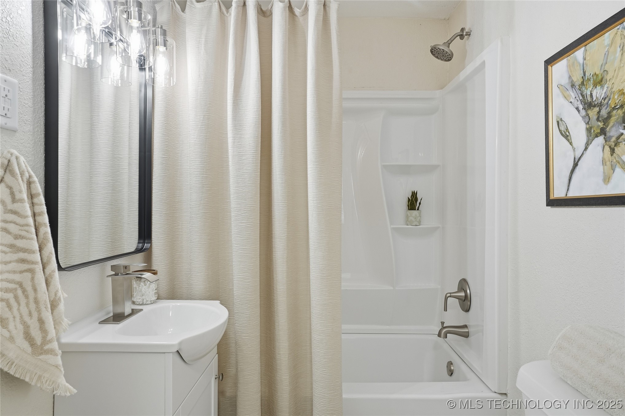 212 S Ash Street Property Photo 19