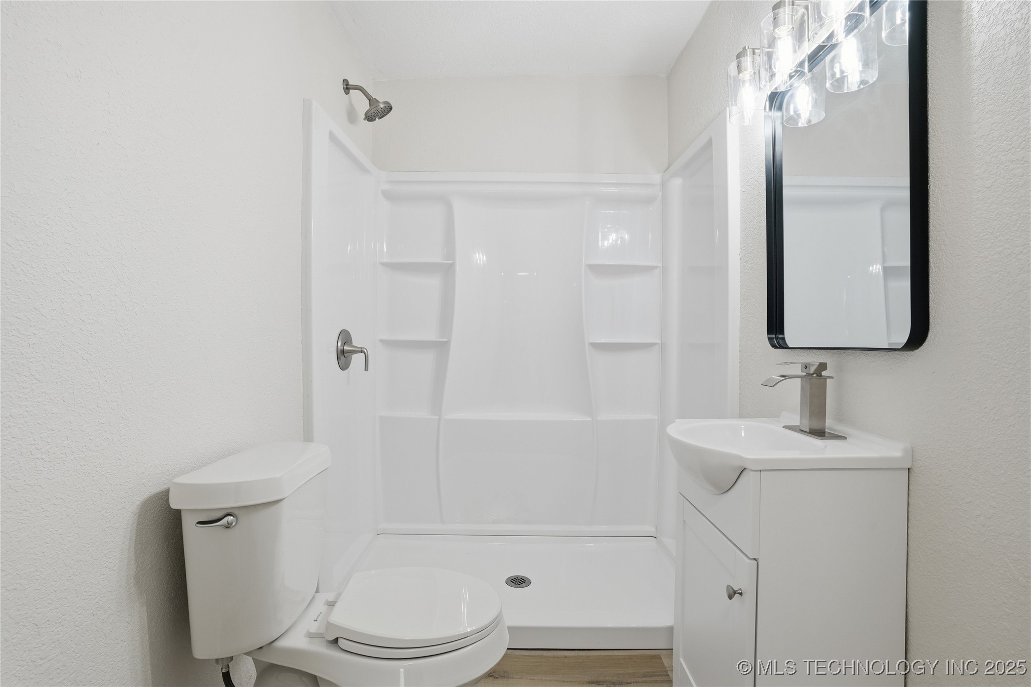 212 S Ash Street Property Photo 29