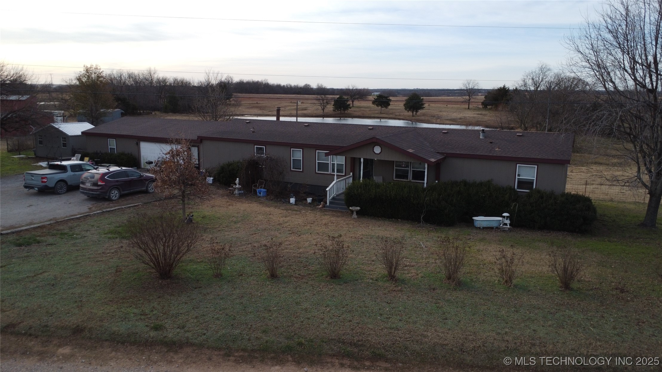 2550709 Property Photo 1