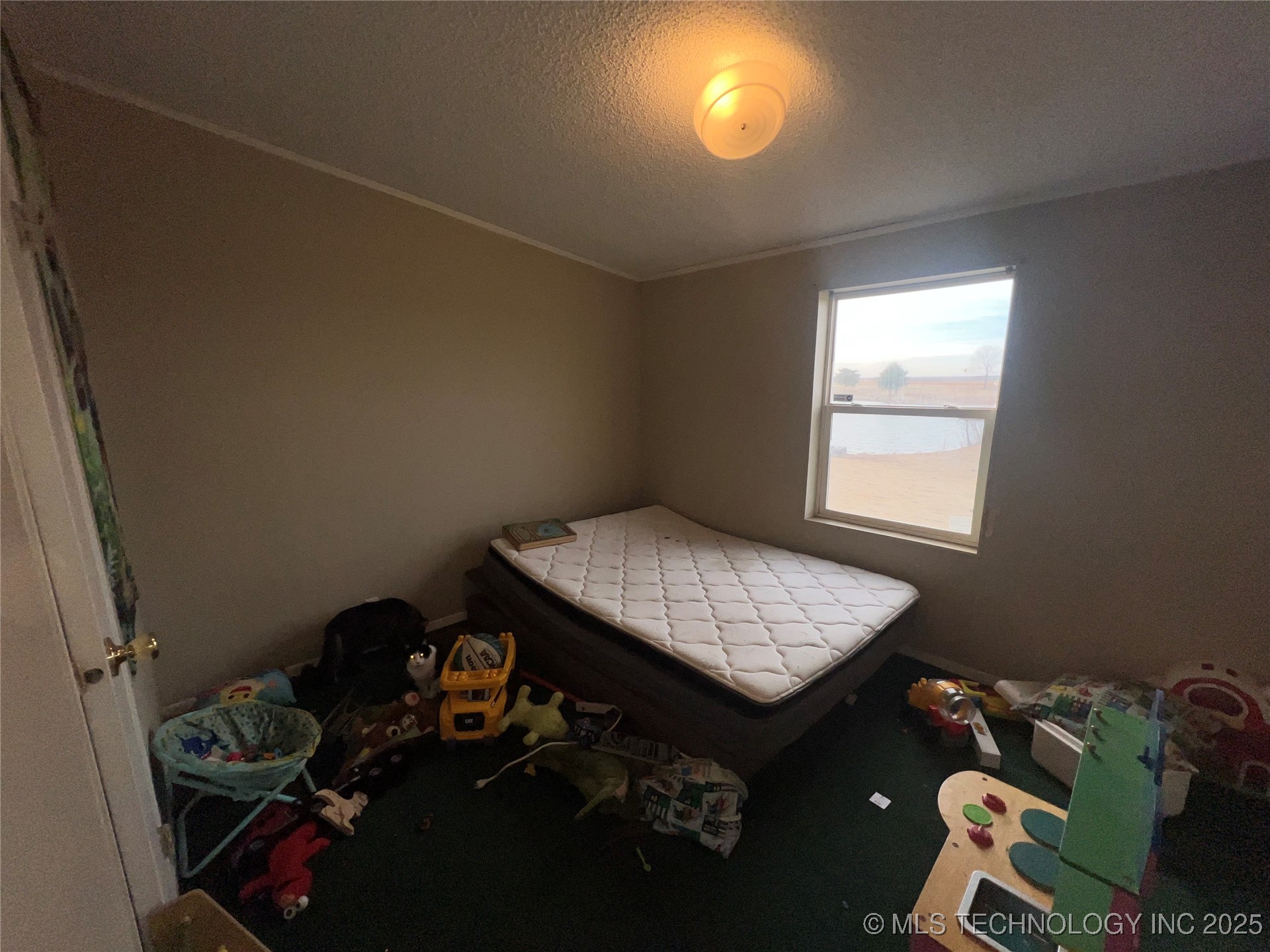 2550709 Property Photo 4