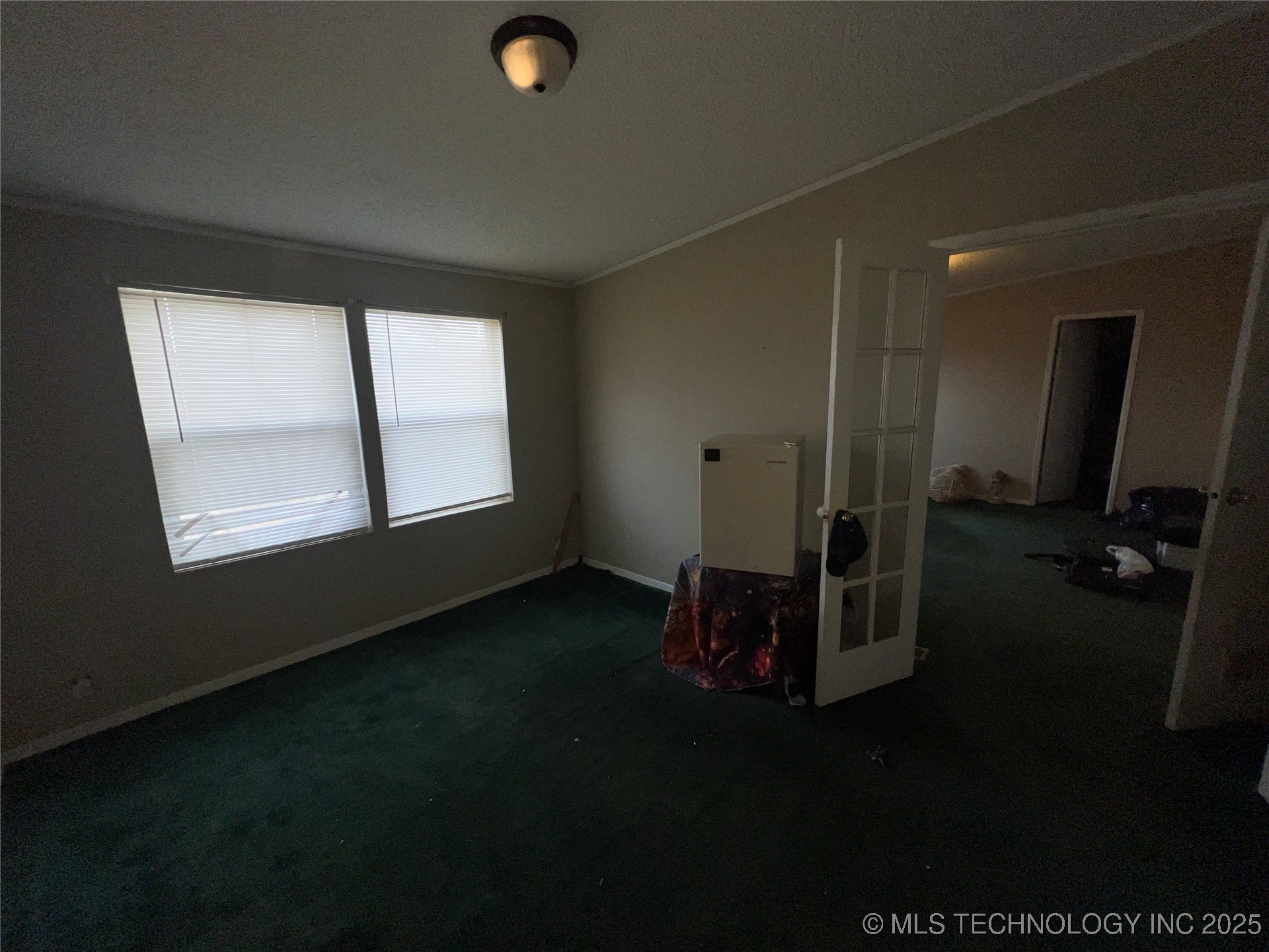 2550709 Property Photo 17