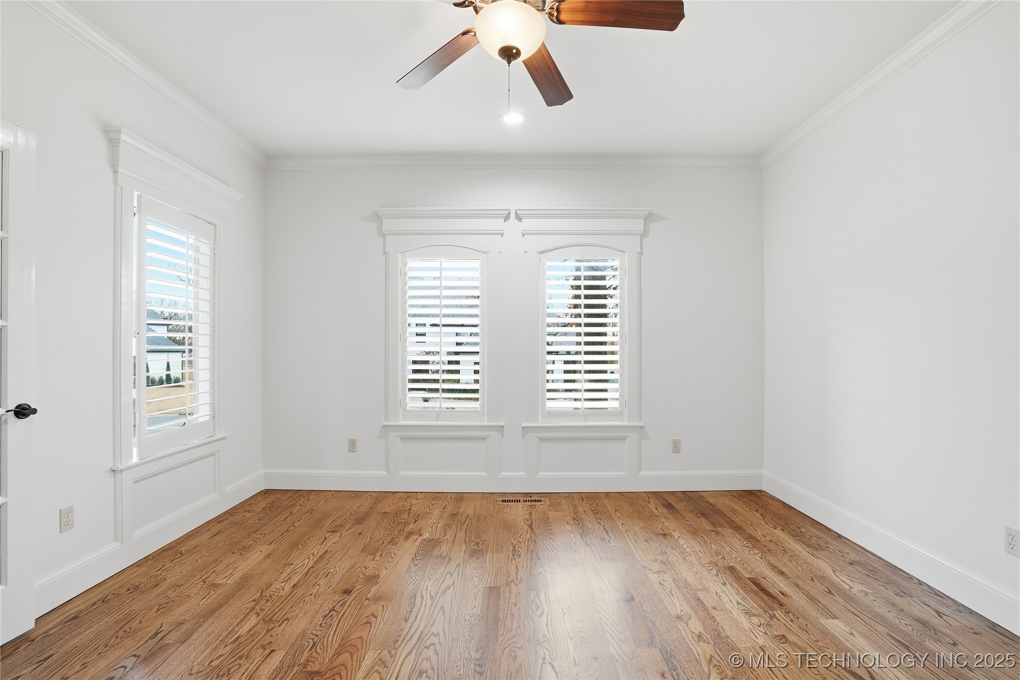 6003 E 117th Place Property Photo 7