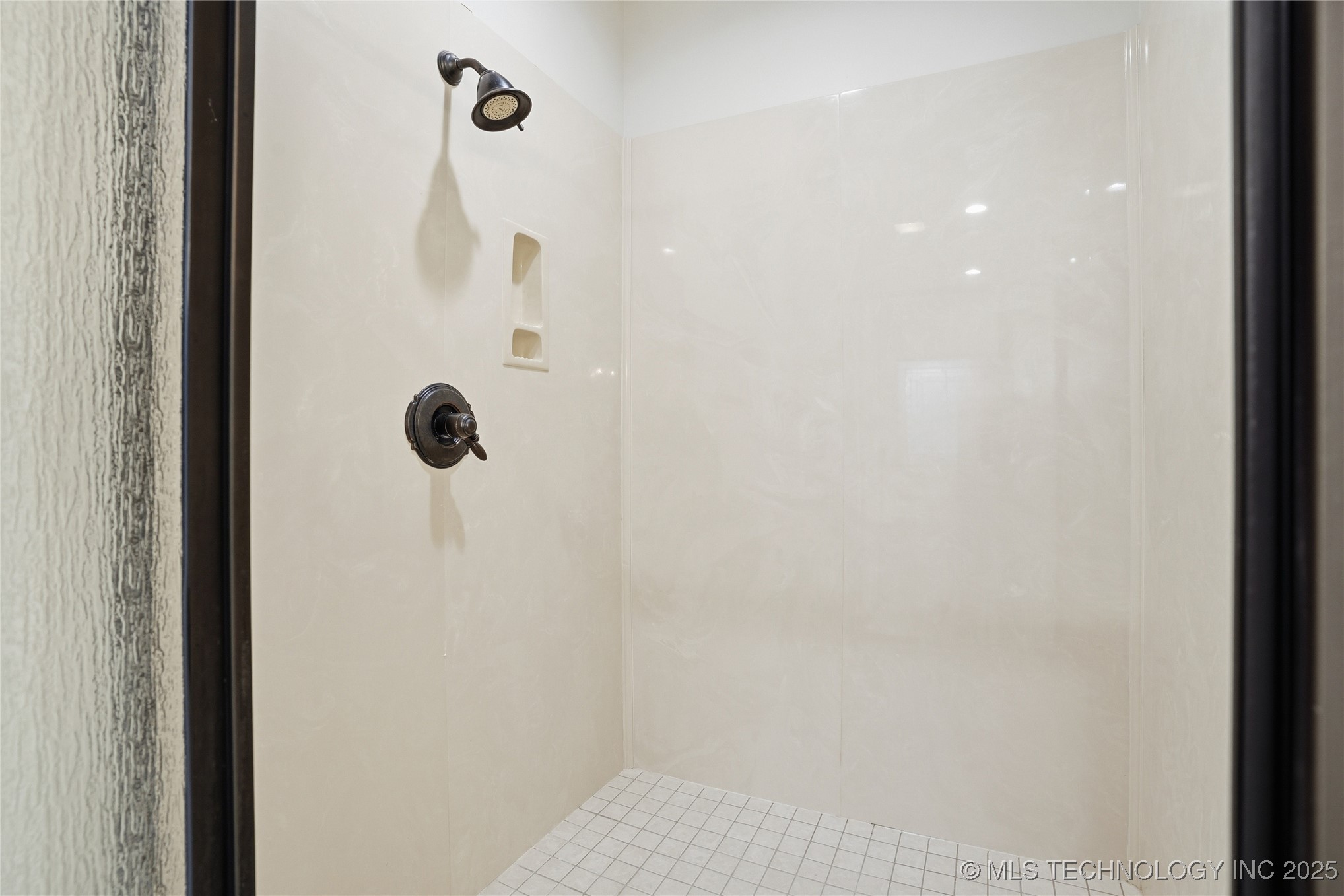 6003 E 117th Place Property Photo 33