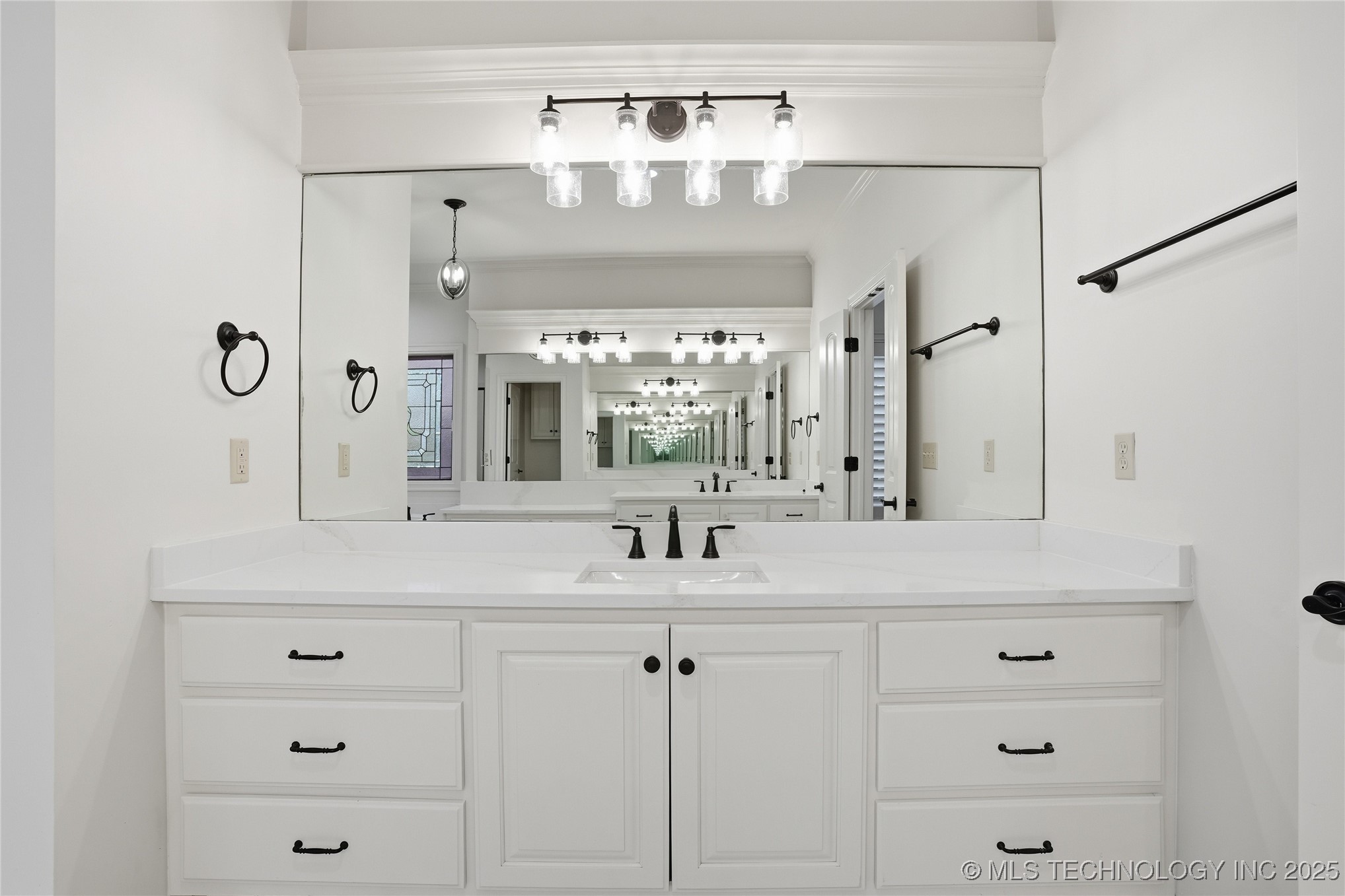 6003 E 117th Place Property Photo 36