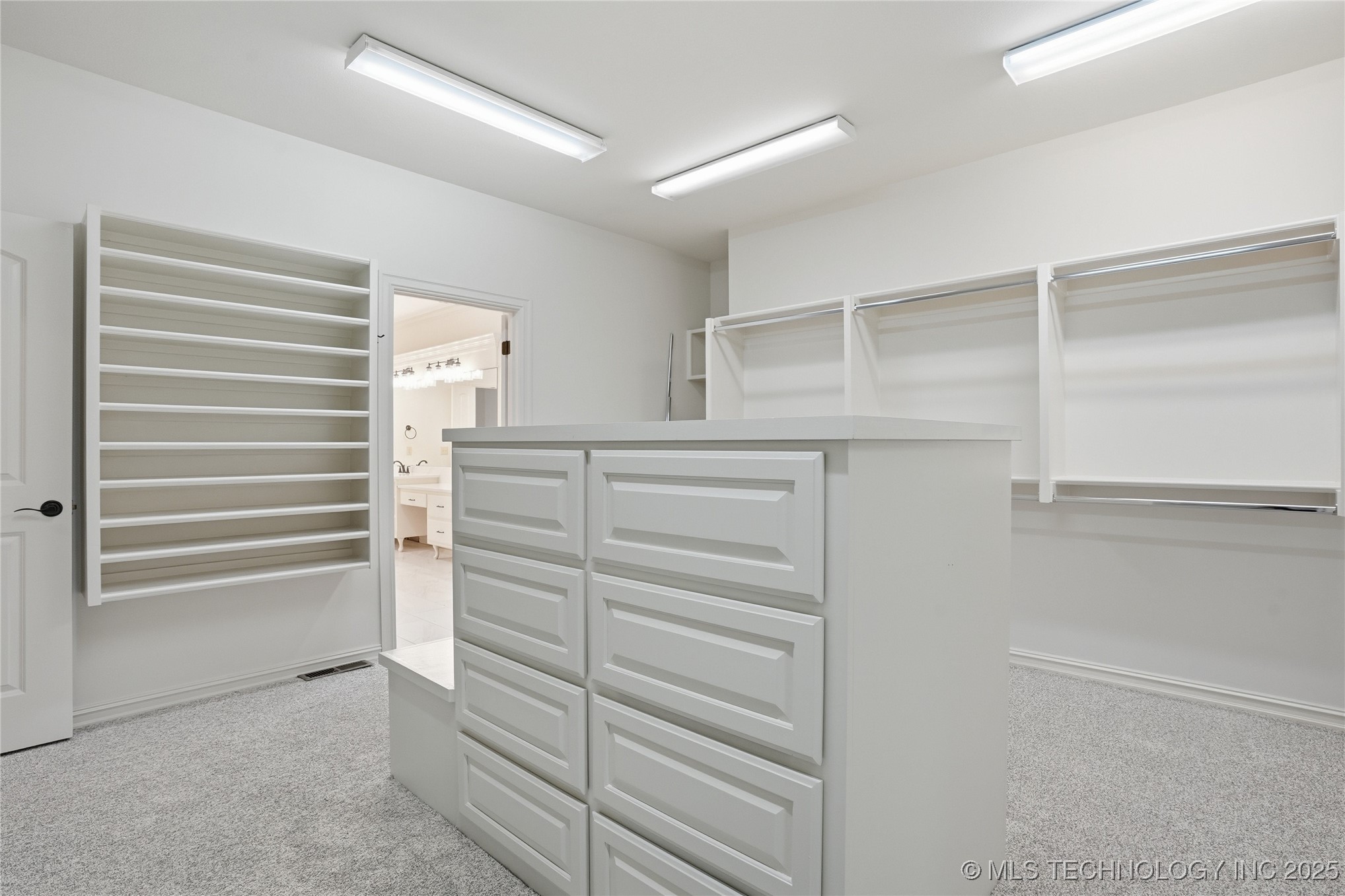 6003 E 117th Place Property Photo 40