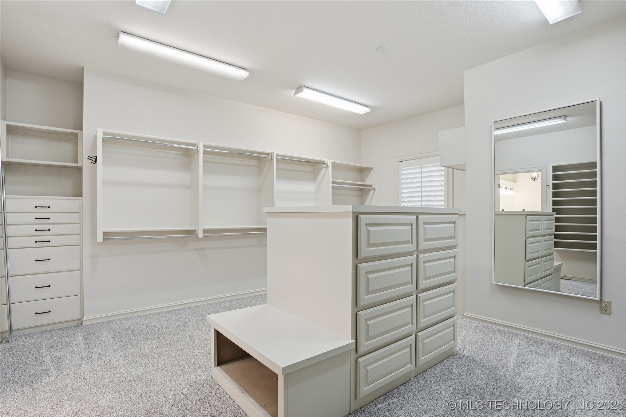 6003 E 117th Place Property Photo 41