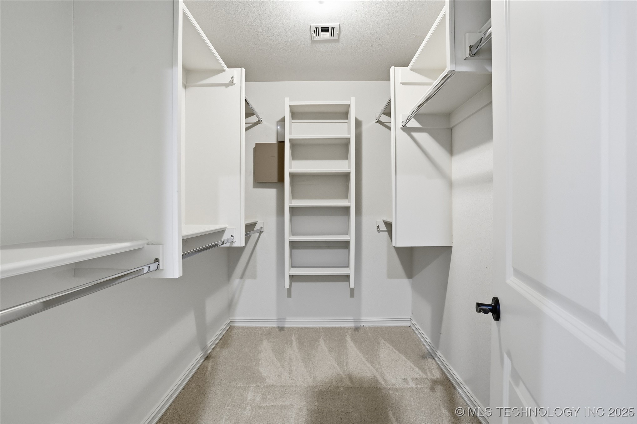 6003 E 117th Place Property Photo 51