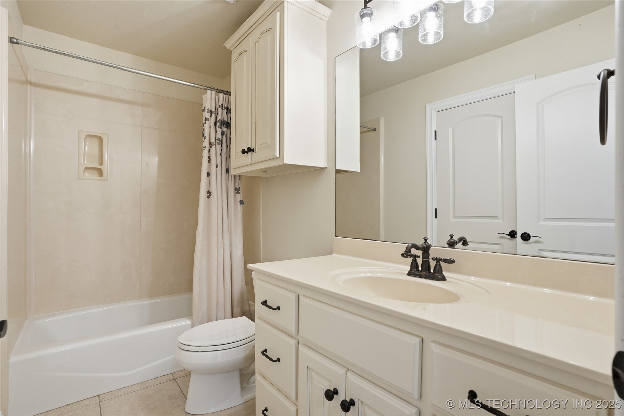 6003 E 117th Place Property Photo 54