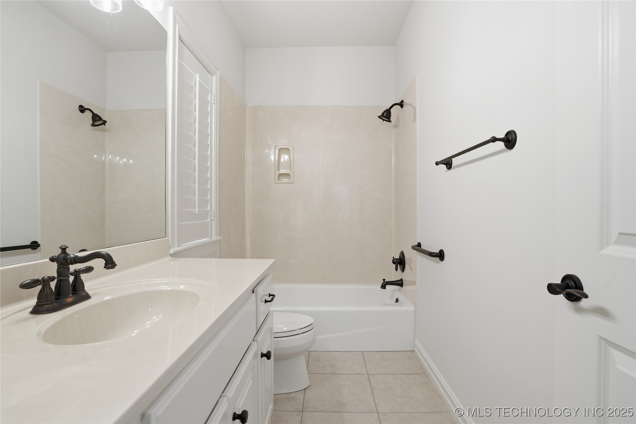 6003 E 117th Place Property Photo 61