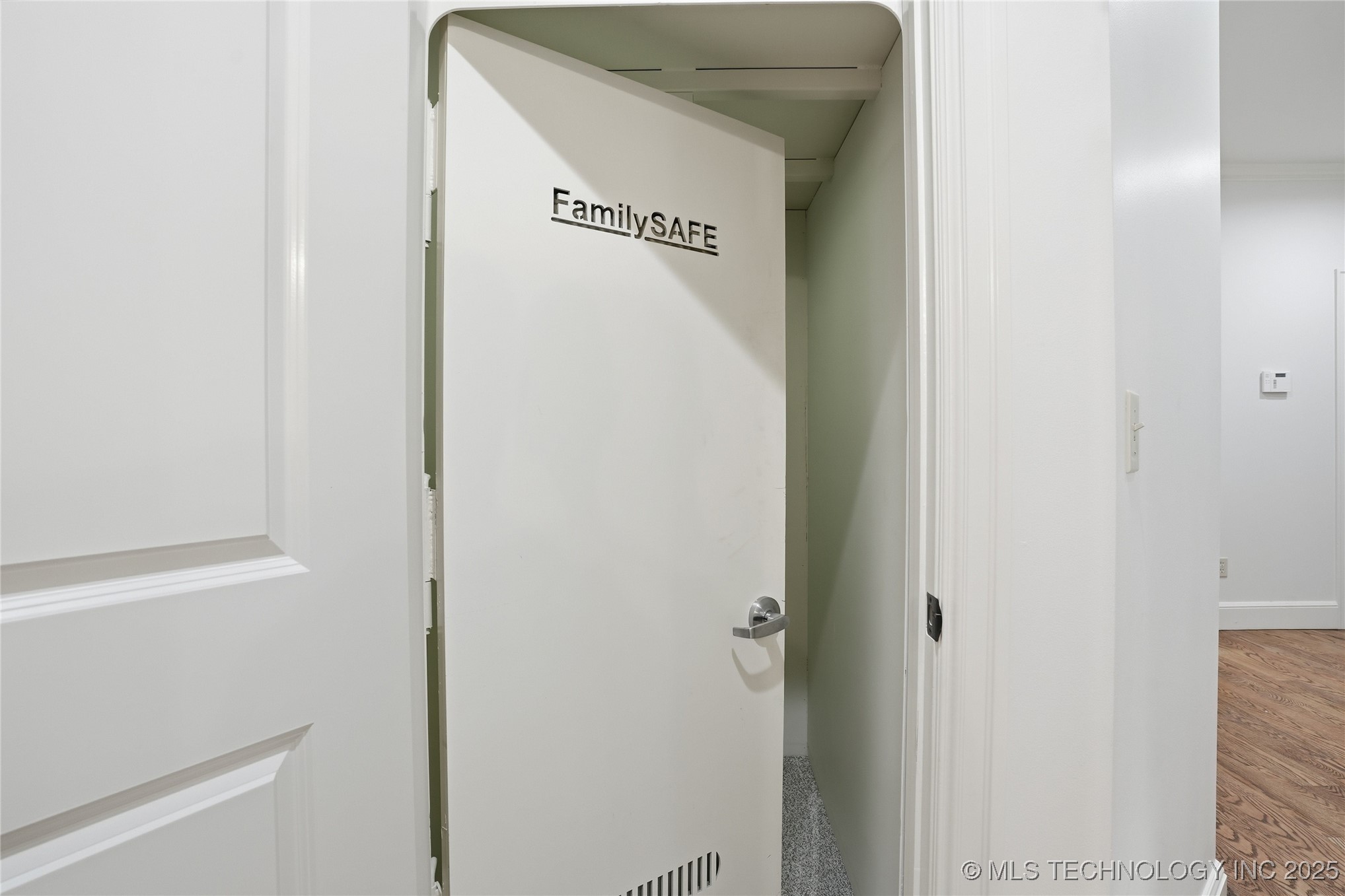 6003 E 117th Place Property Photo 66