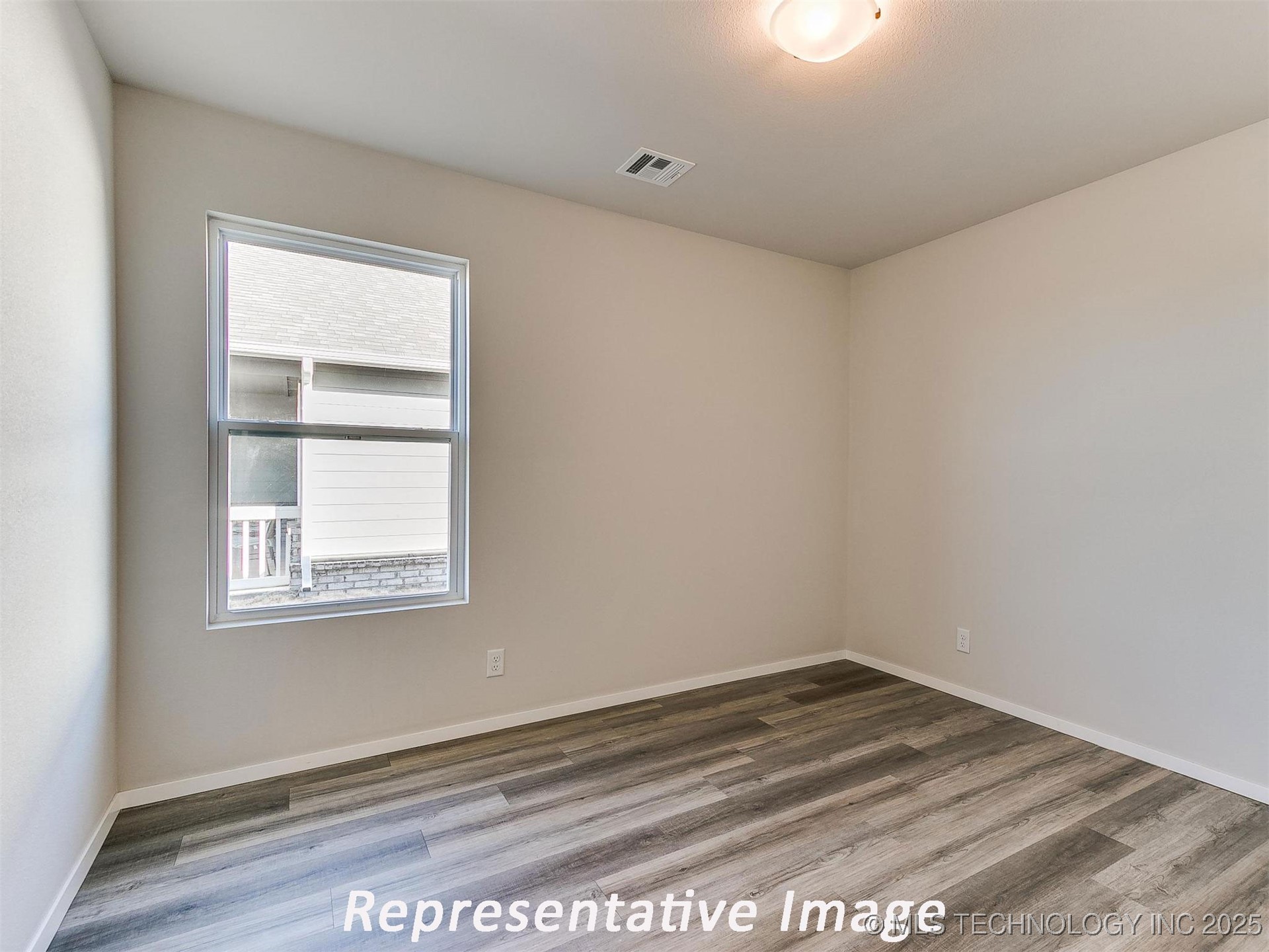 3442 E 153rd Street S Property Photo 6