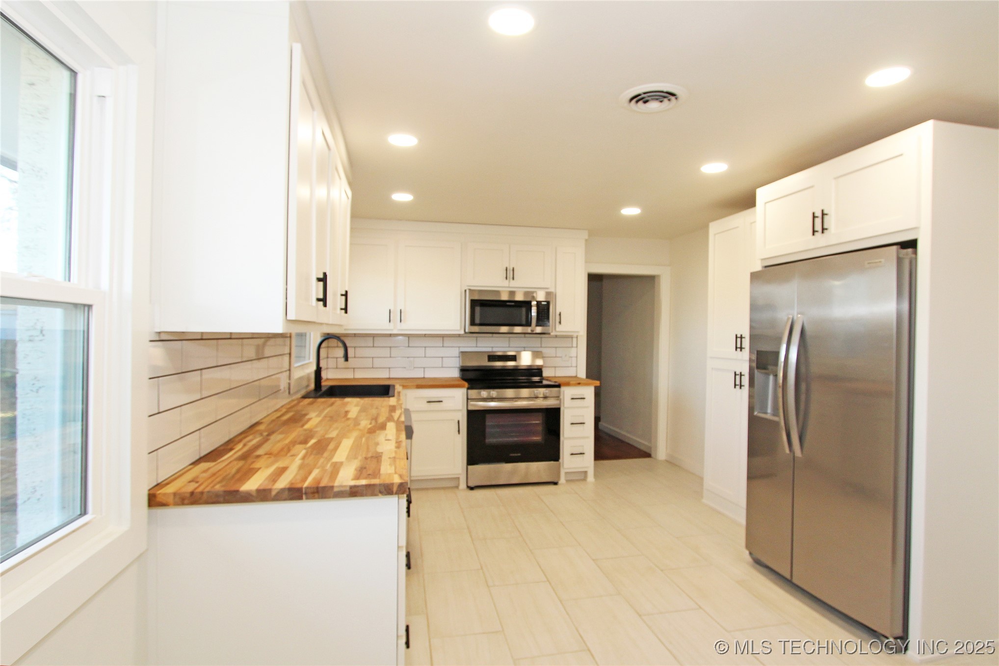 4018 Morgan Avenue Property Photo 8