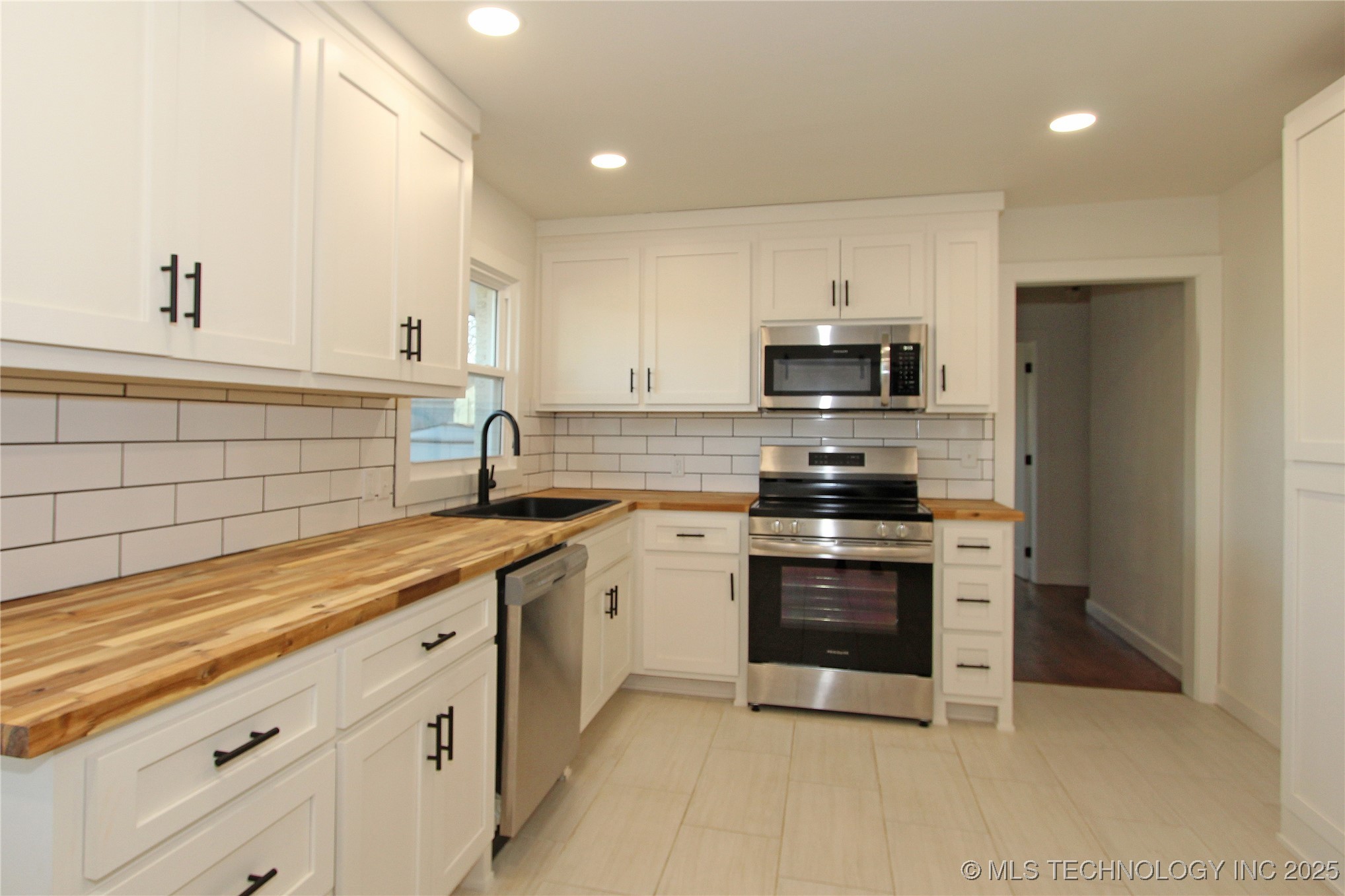 4018 Morgan Avenue Property Photo 10