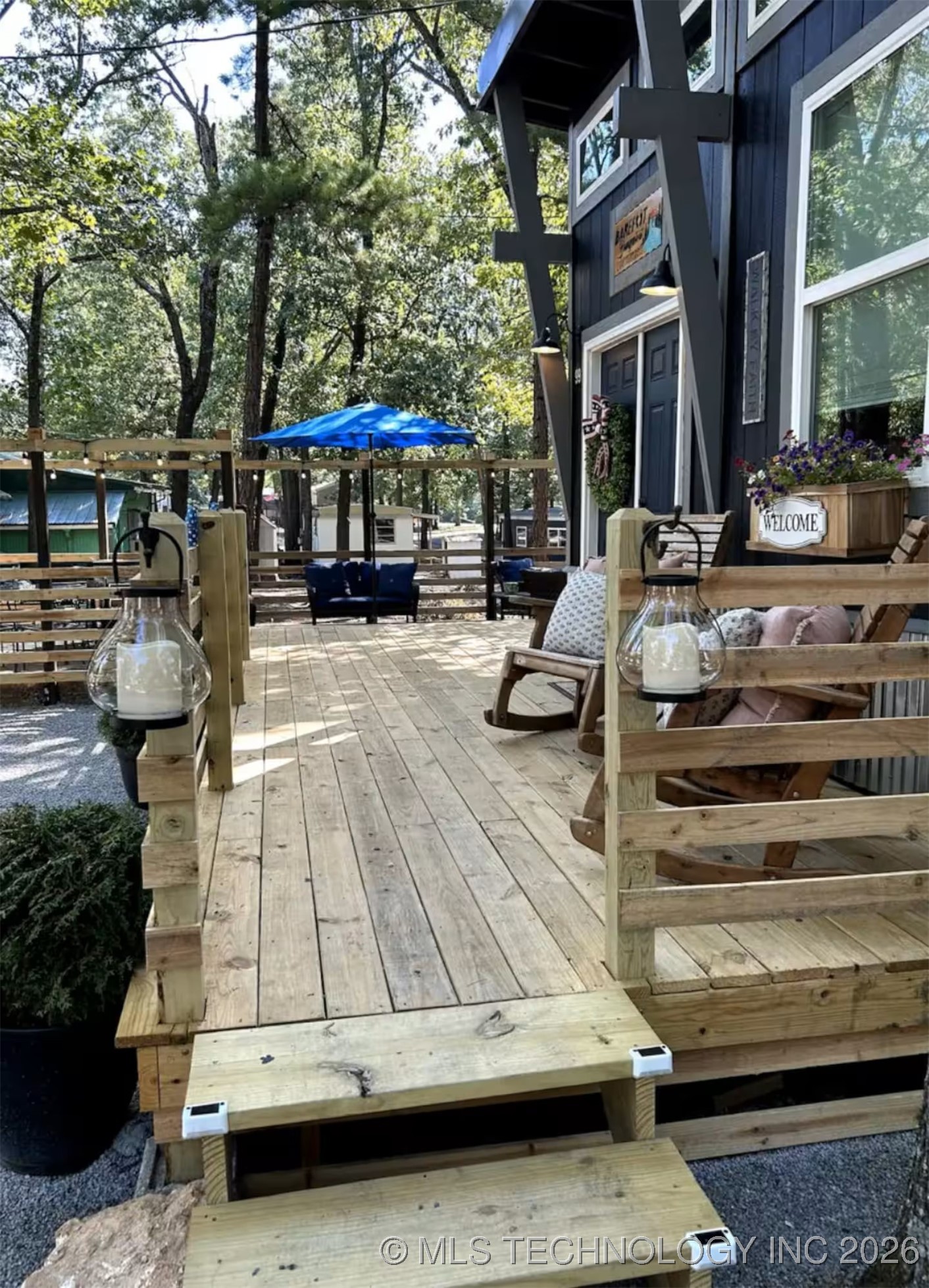 29300 State Highway 82 99/101 Property Photo 3