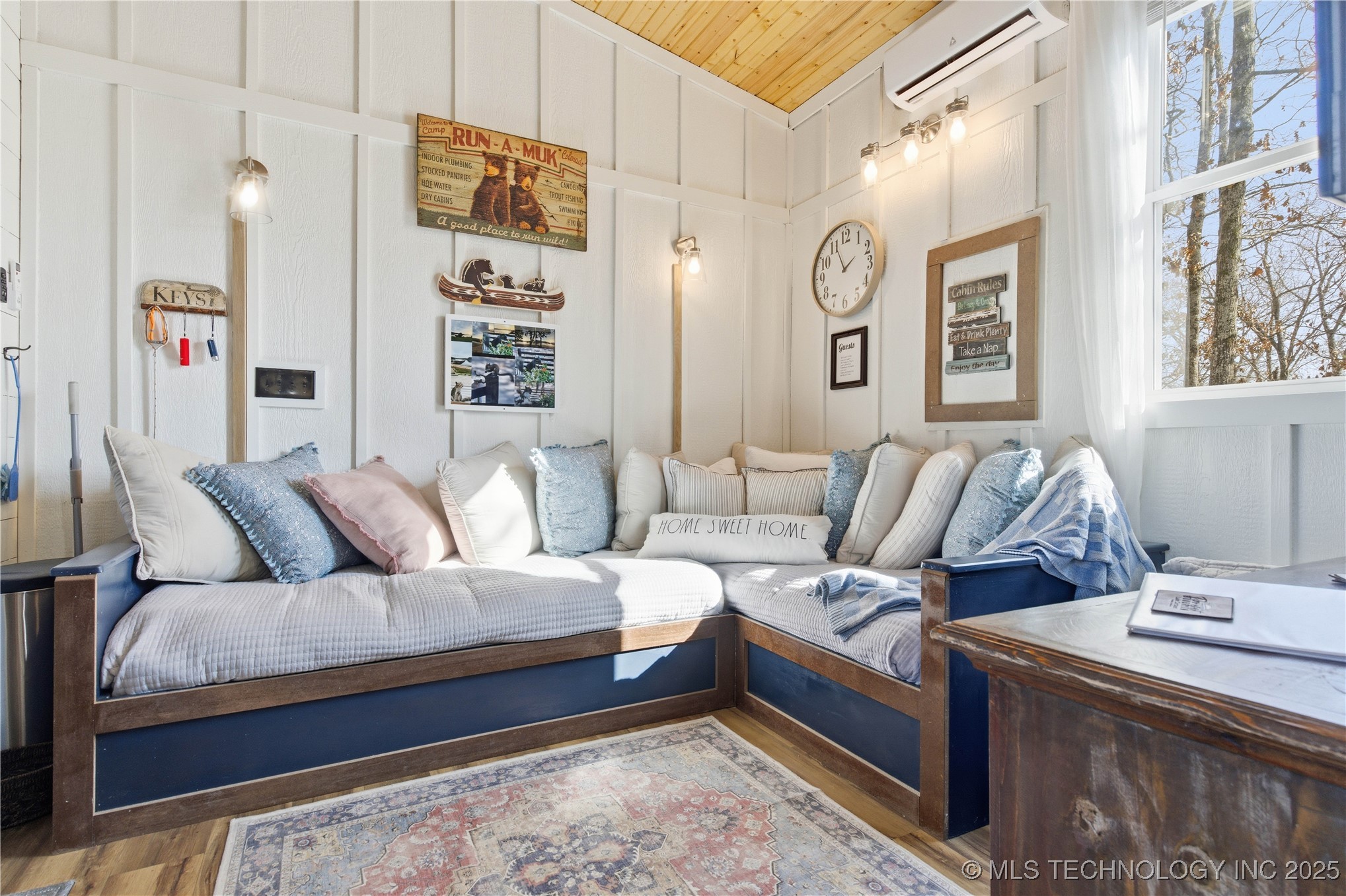 29300 State Highway 82 99/101 Property Photo 9