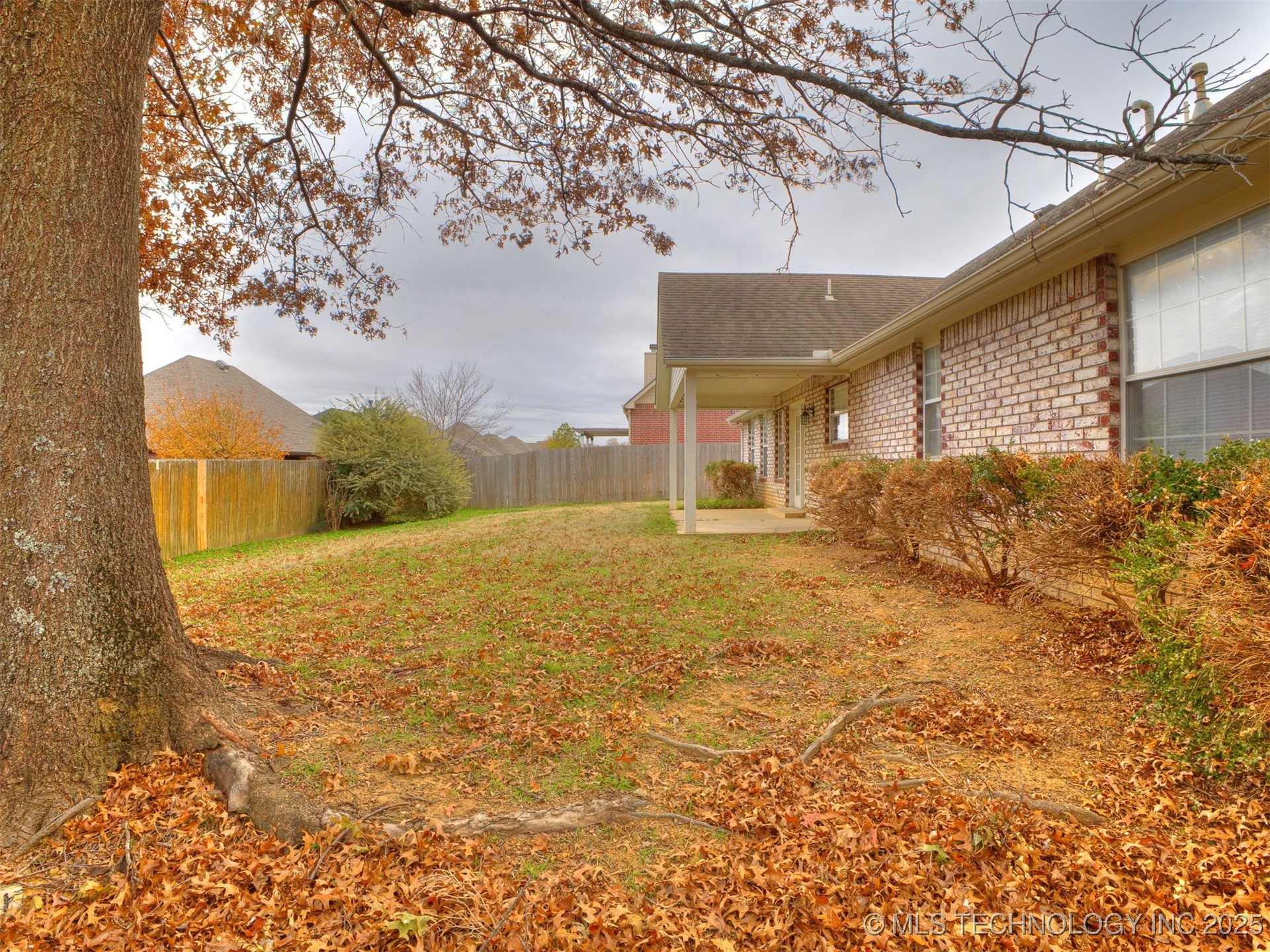 10592 E 142nd Street N Property Photo 4