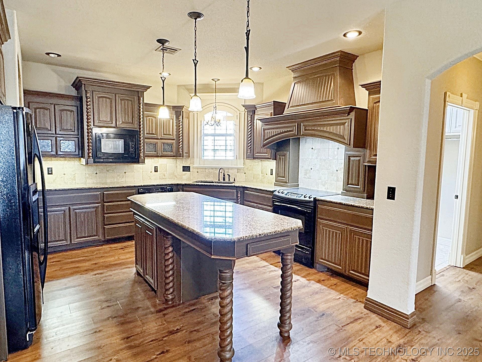 2463 Park Hill Road Property Photo 22