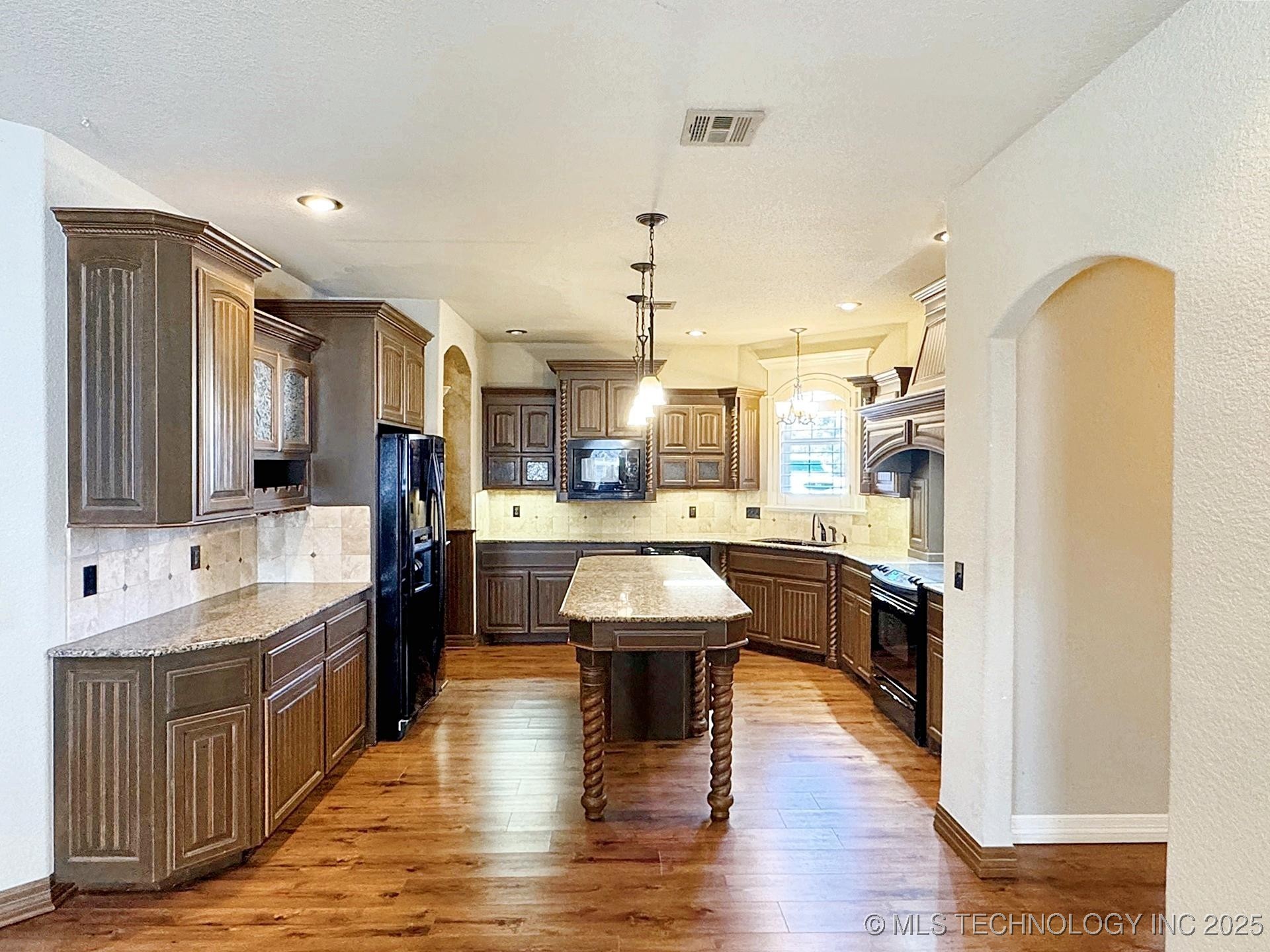 2463 Park Hill Road Property Photo 28