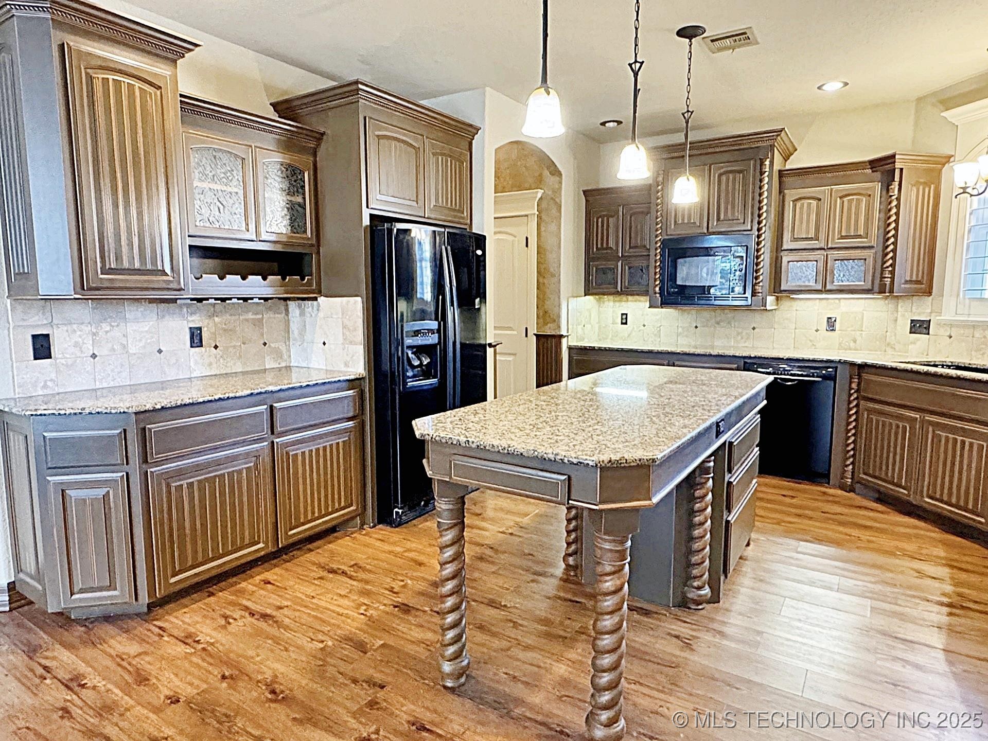 2463 Park Hill Road Property Photo 29