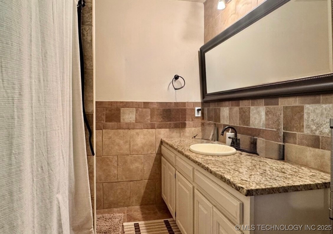 1221 S 28th Street Property Photo 18