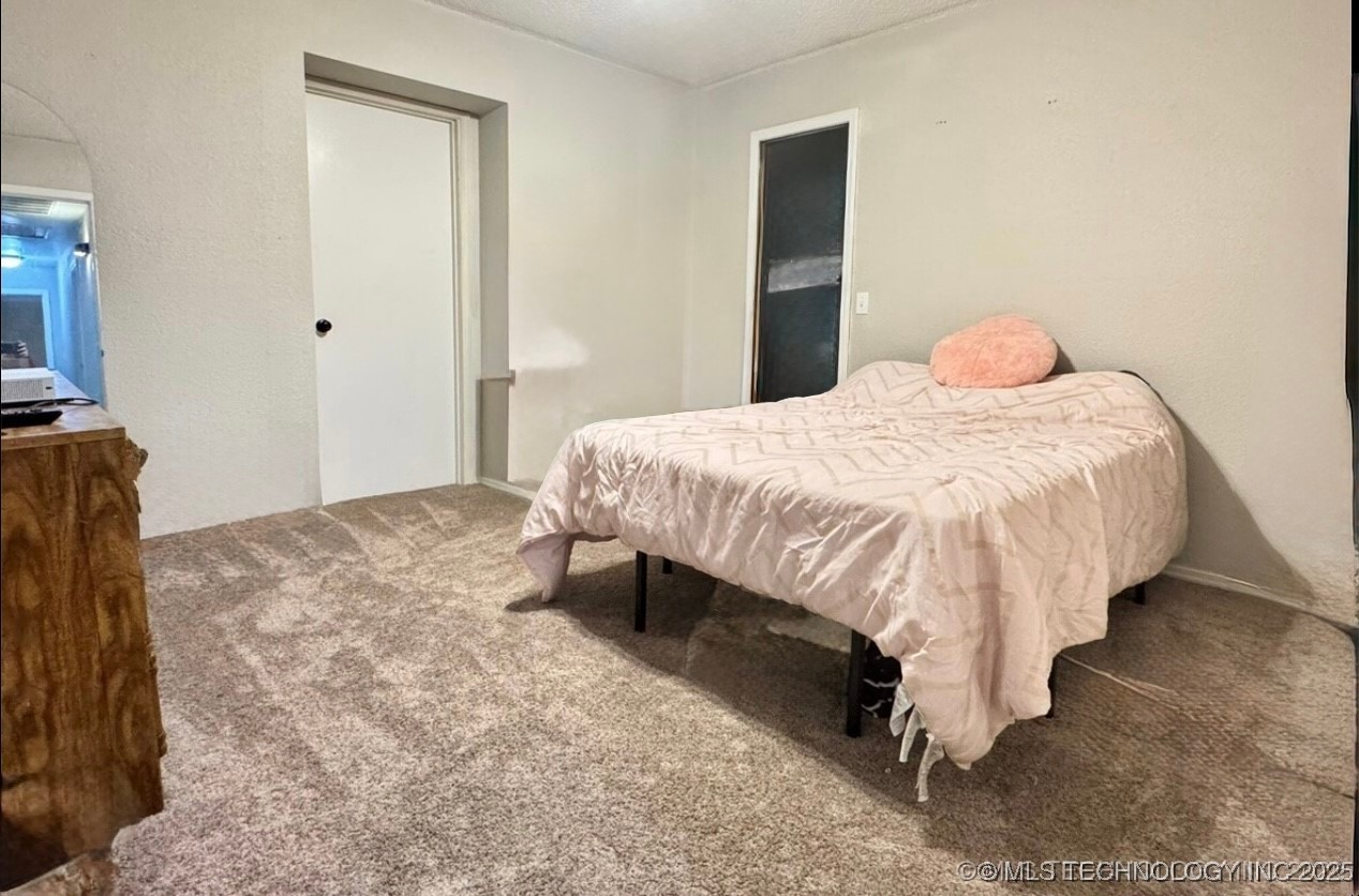 1221 S 28th Street Property Photo 21