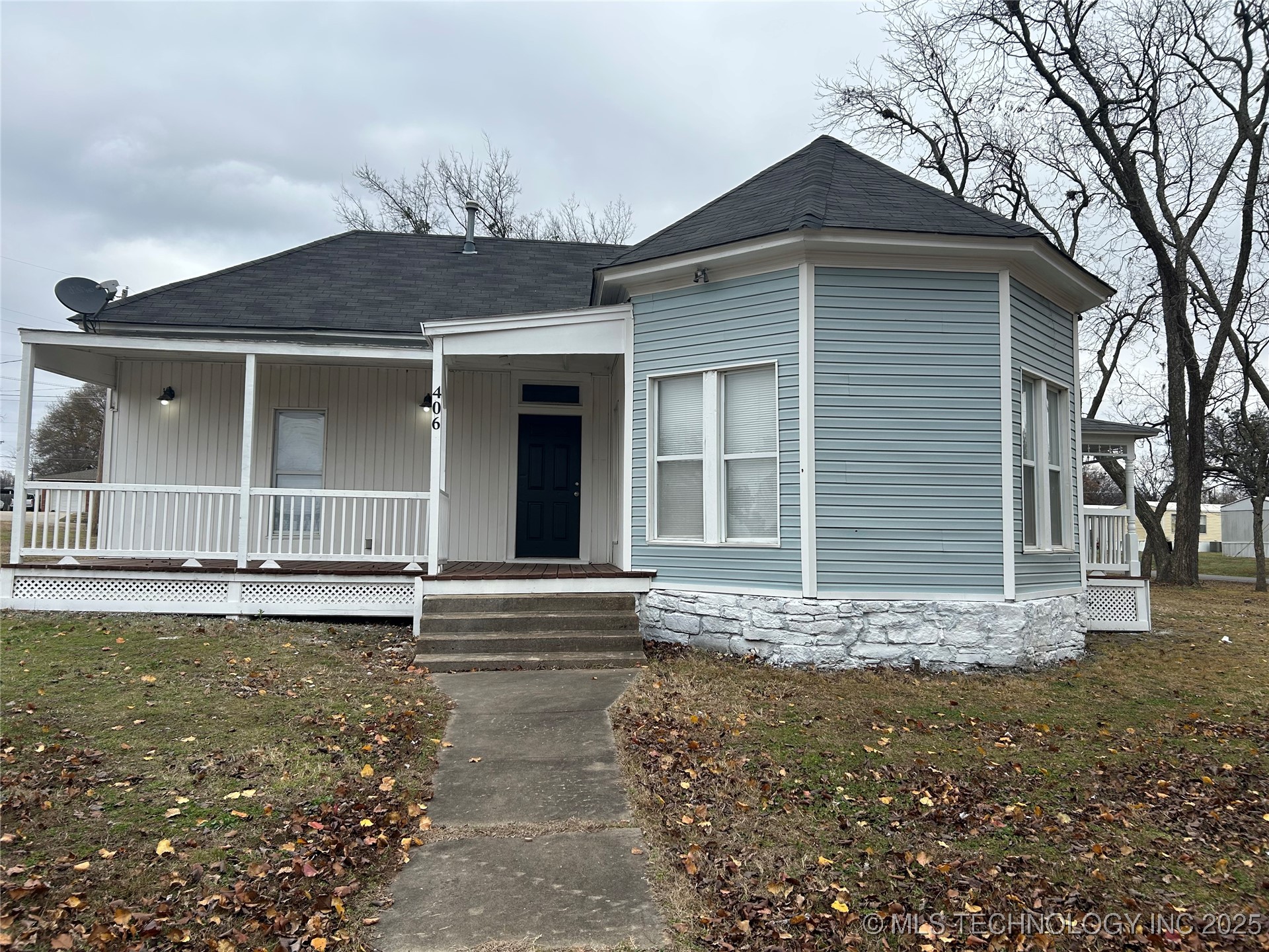 406 Creek Avenue Property Photo 16