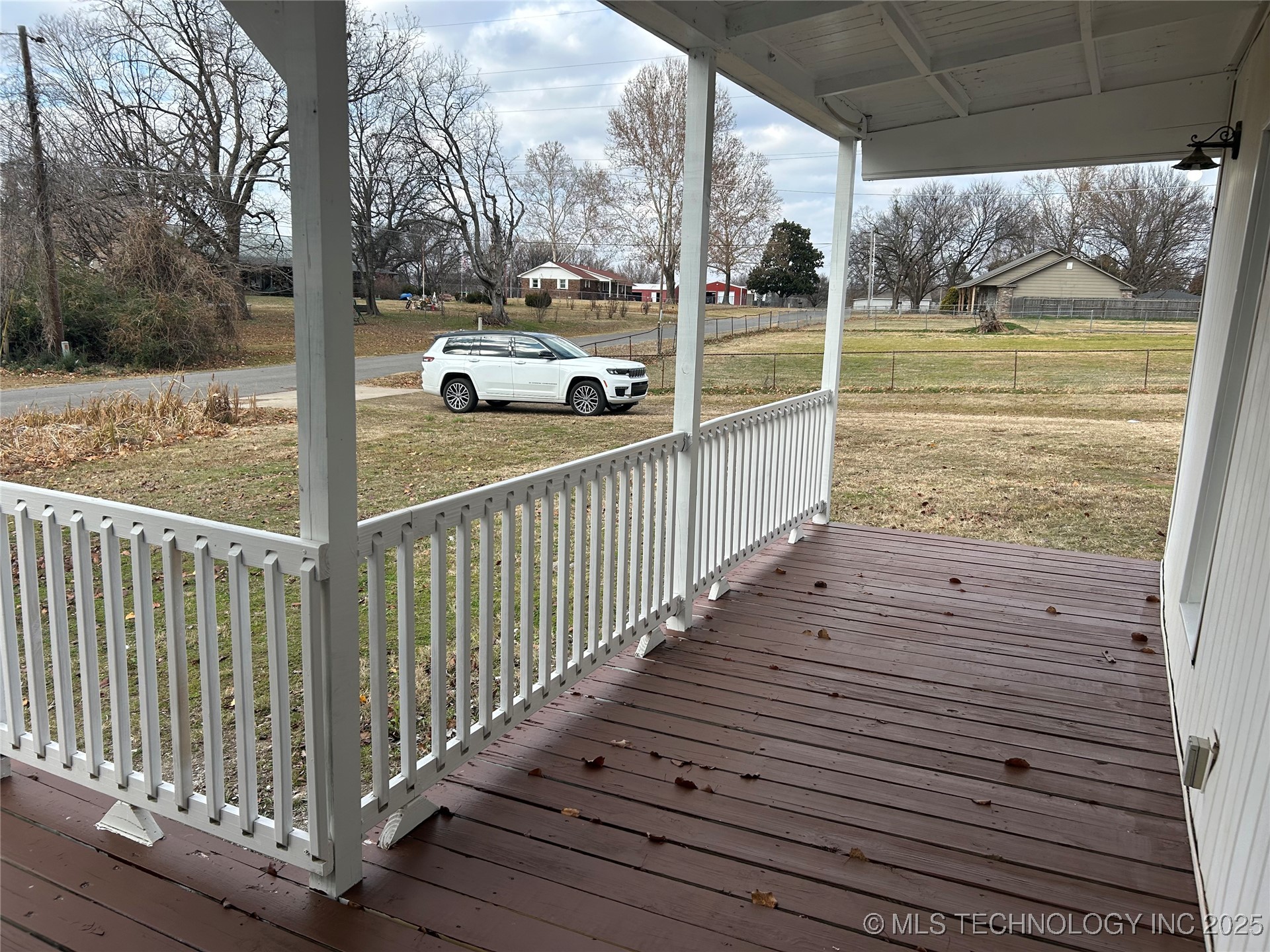 406 Creek Avenue Property Photo 18