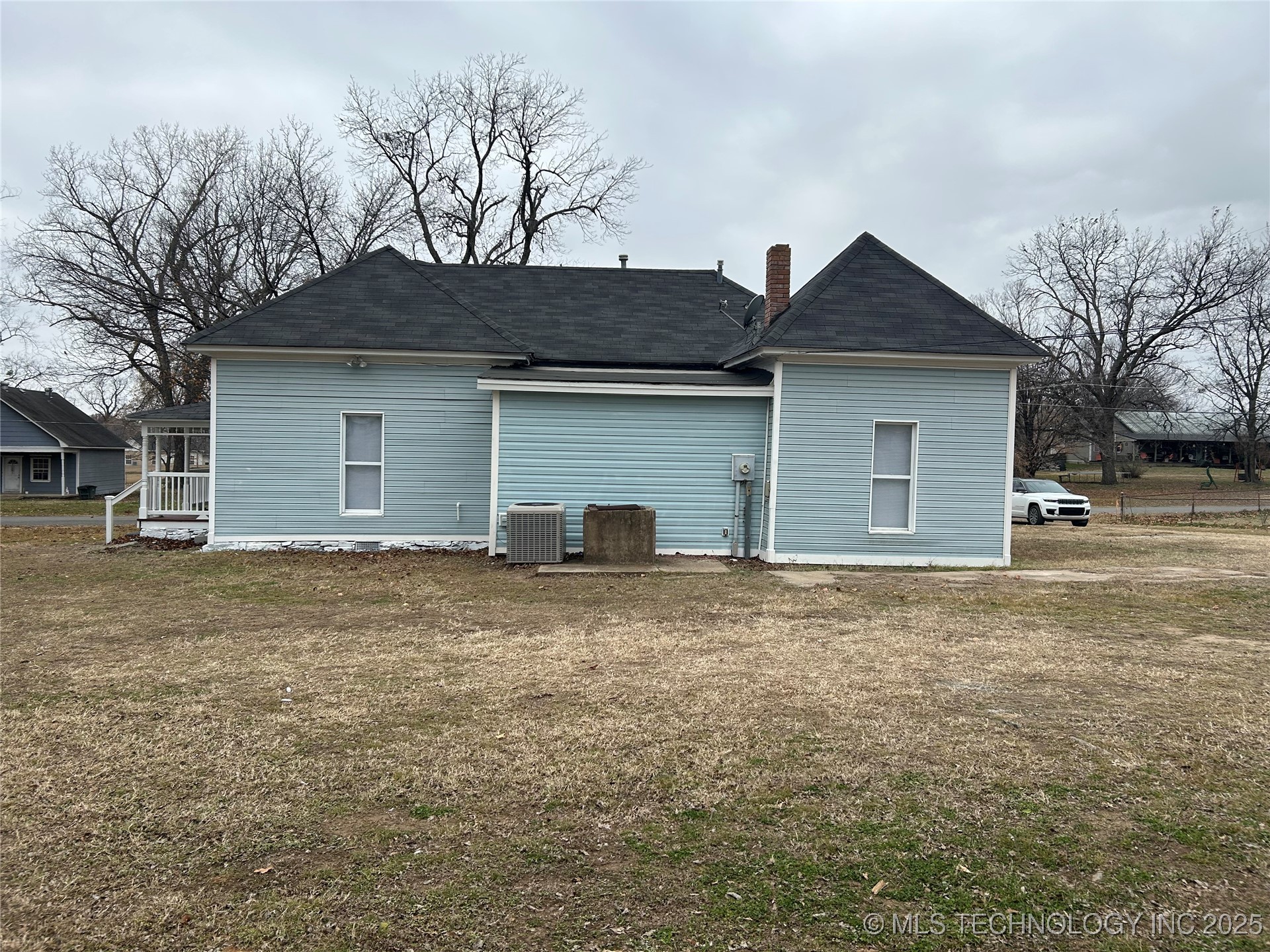 406 Creek Avenue Property Photo 19