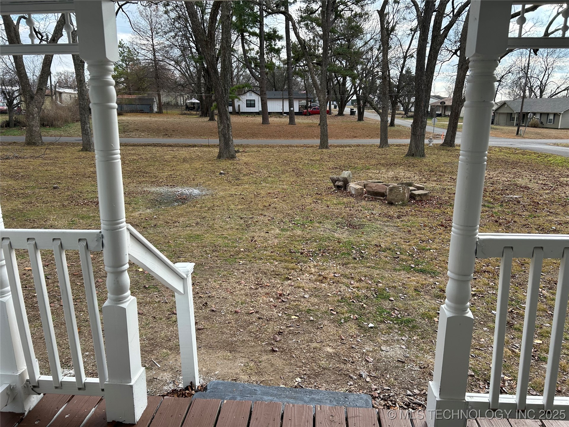 406 Creek Avenue Property Photo 21