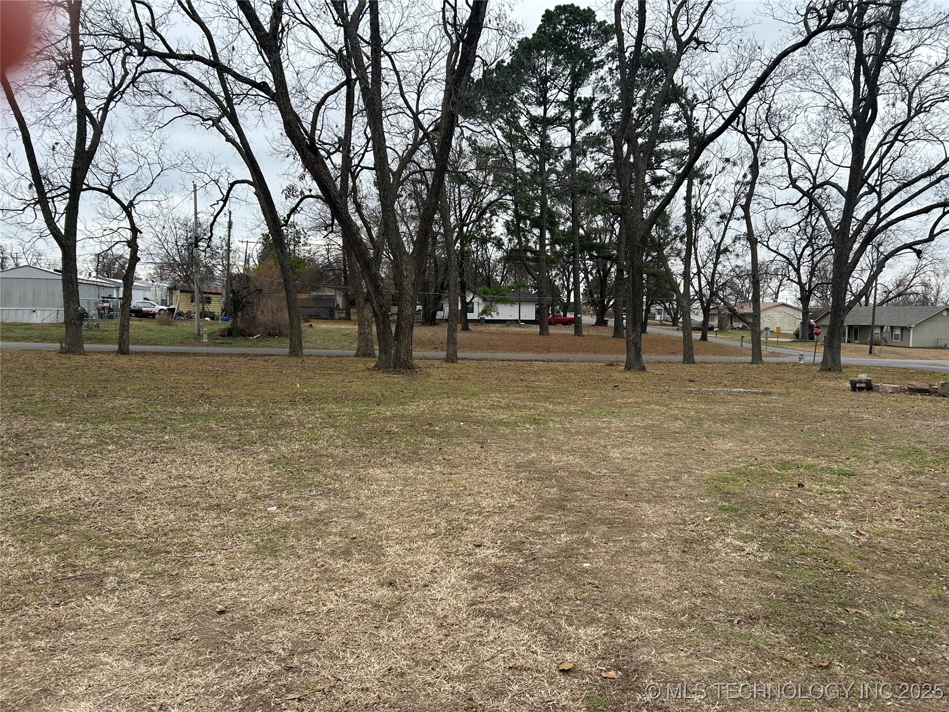 406 Creek Avenue Property Photo 26